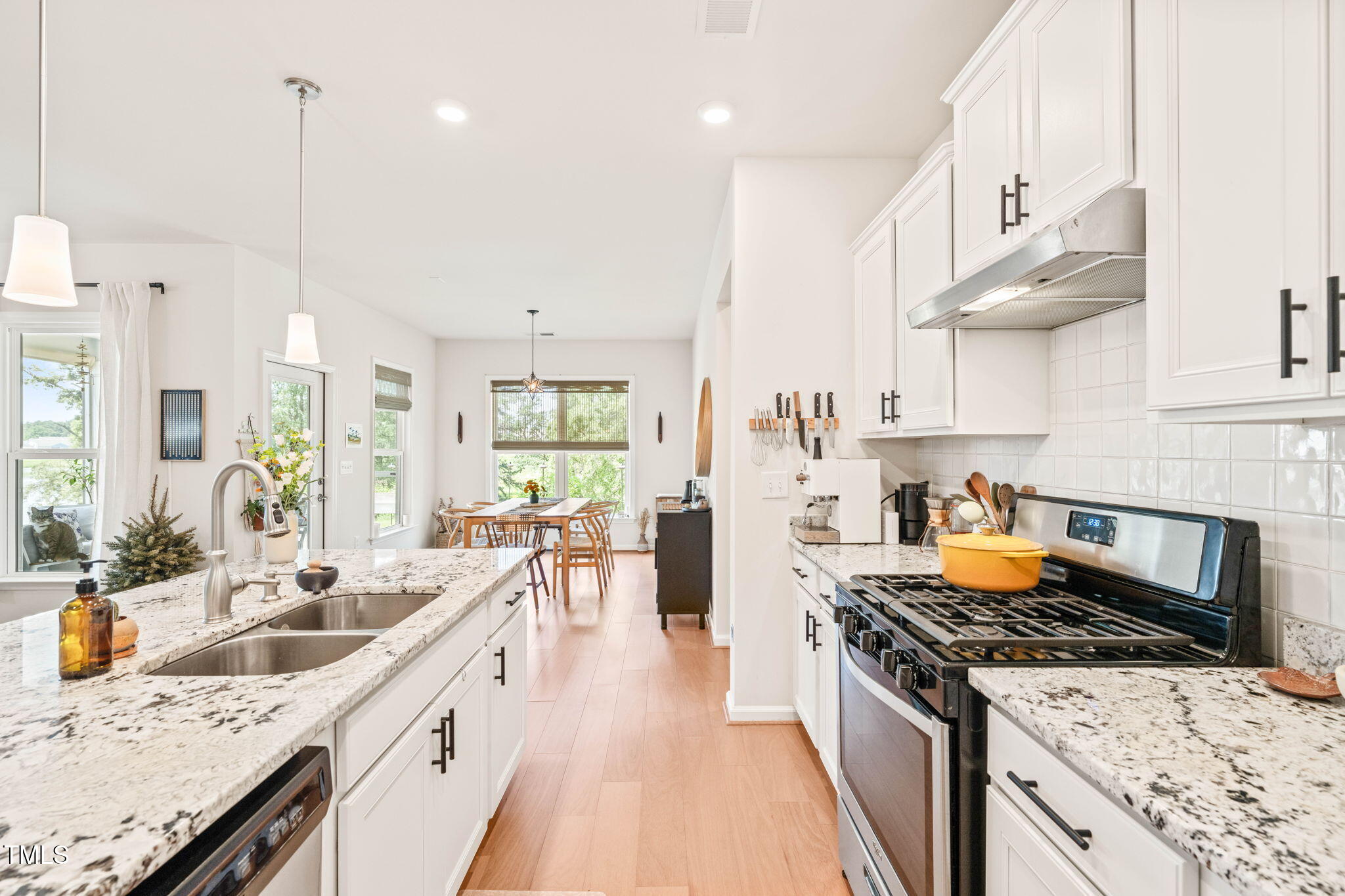 2404 Azalea Drive