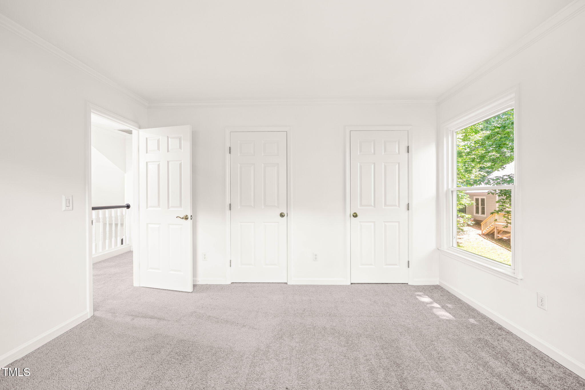 304 W Kirkfield Drive