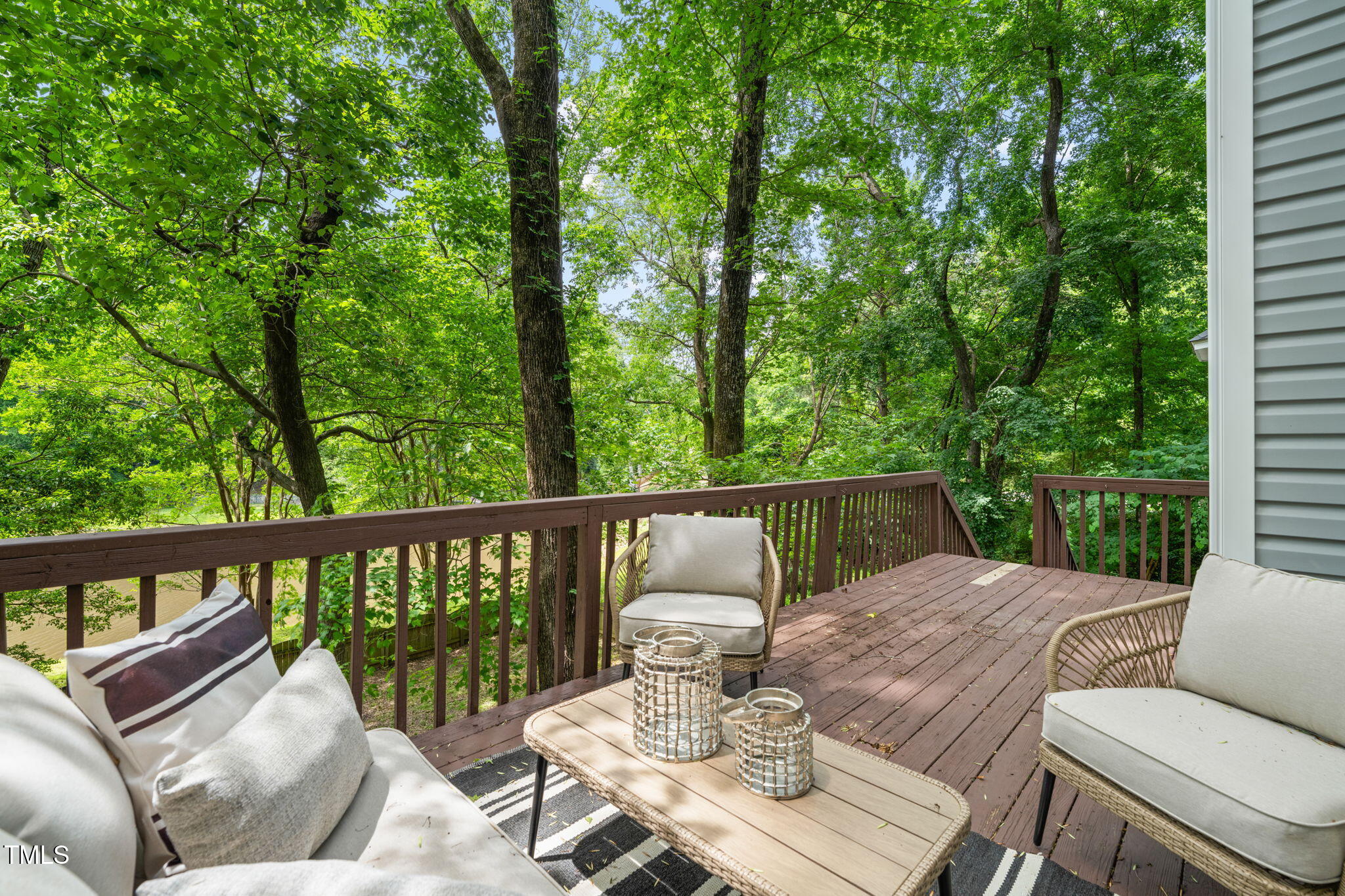 304 W Kirkfield Drive