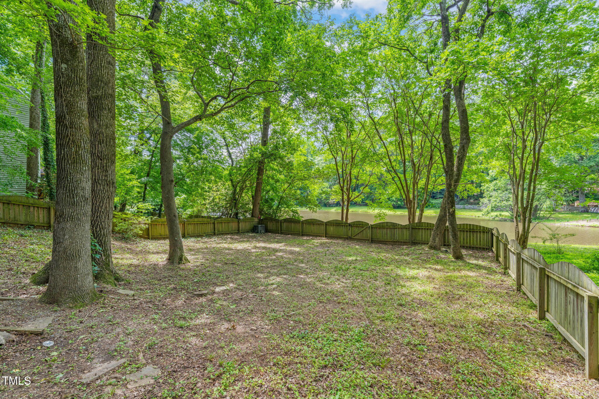 304 W Kirkfield Drive