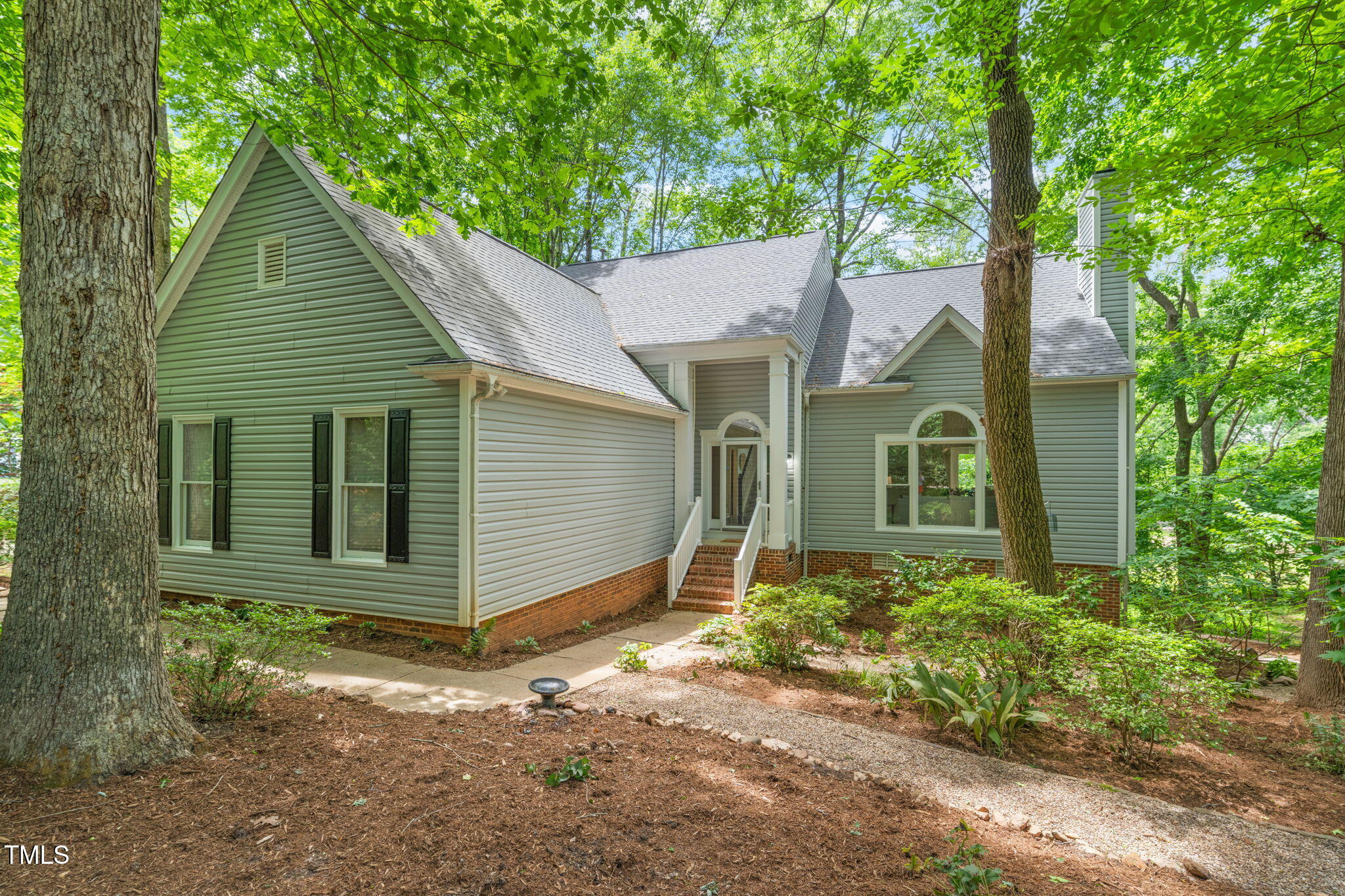 304 W Kirkfield Drive