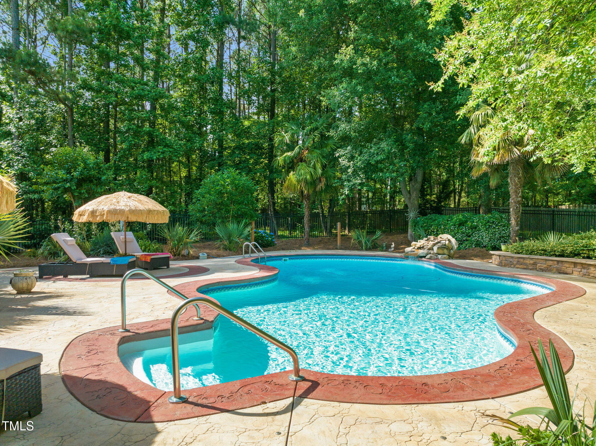 5520 Creek Pine Drive