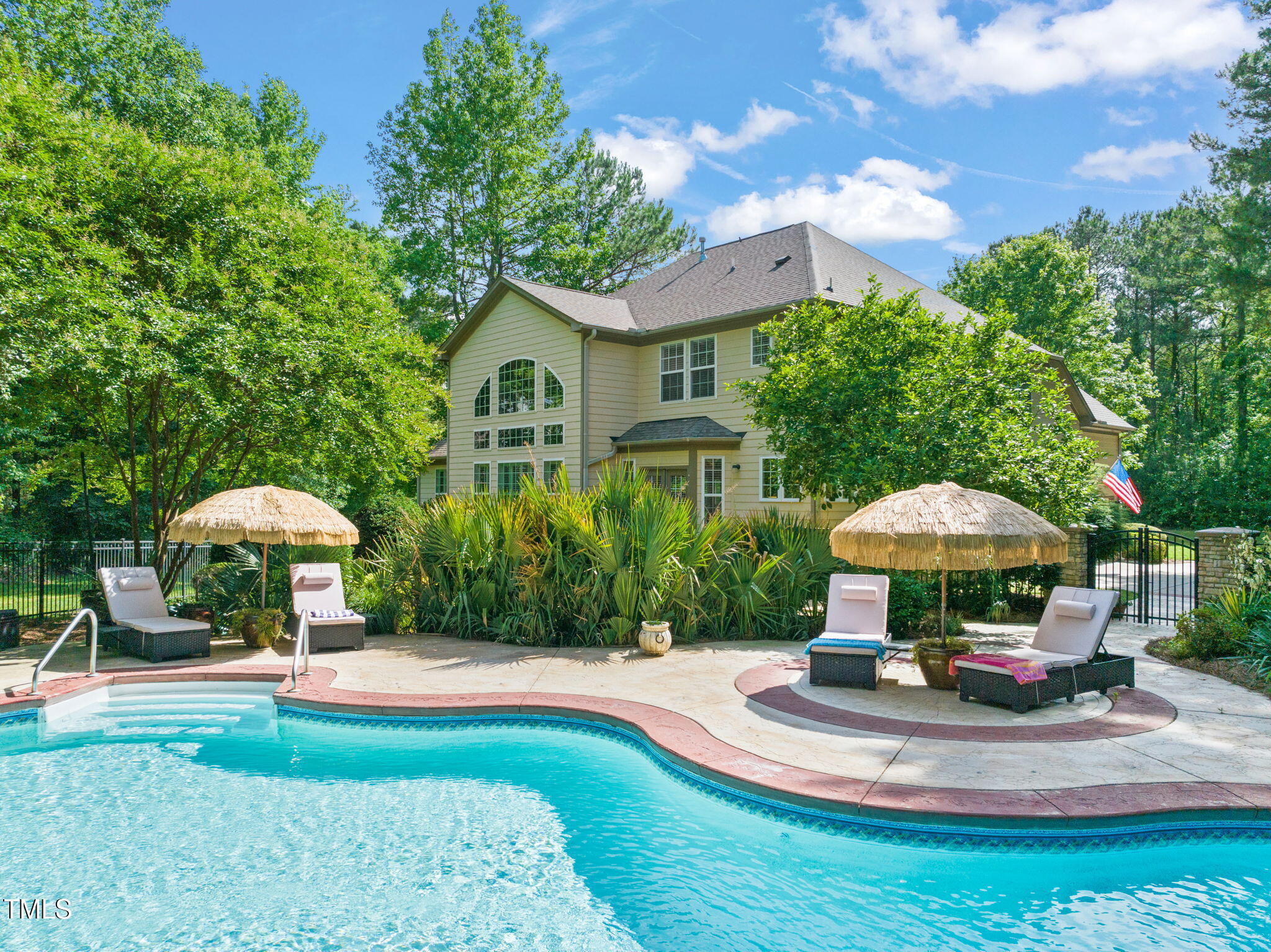 5520 Creek Pine Drive