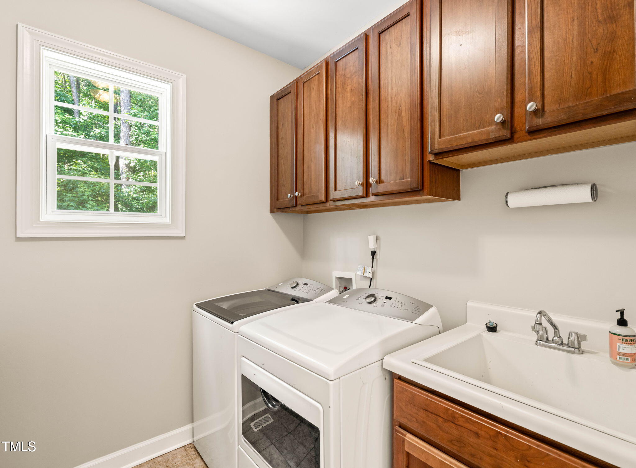 5520 Creek Pine Drive