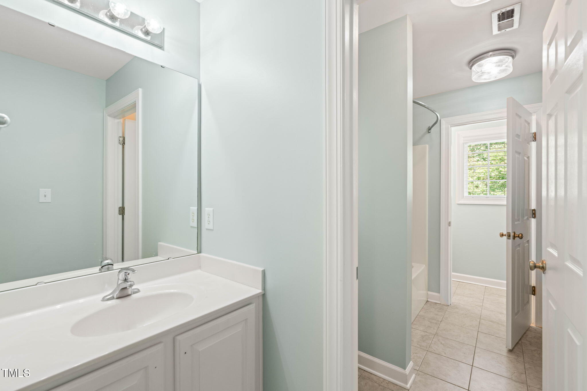 5520 Creek Pine Drive