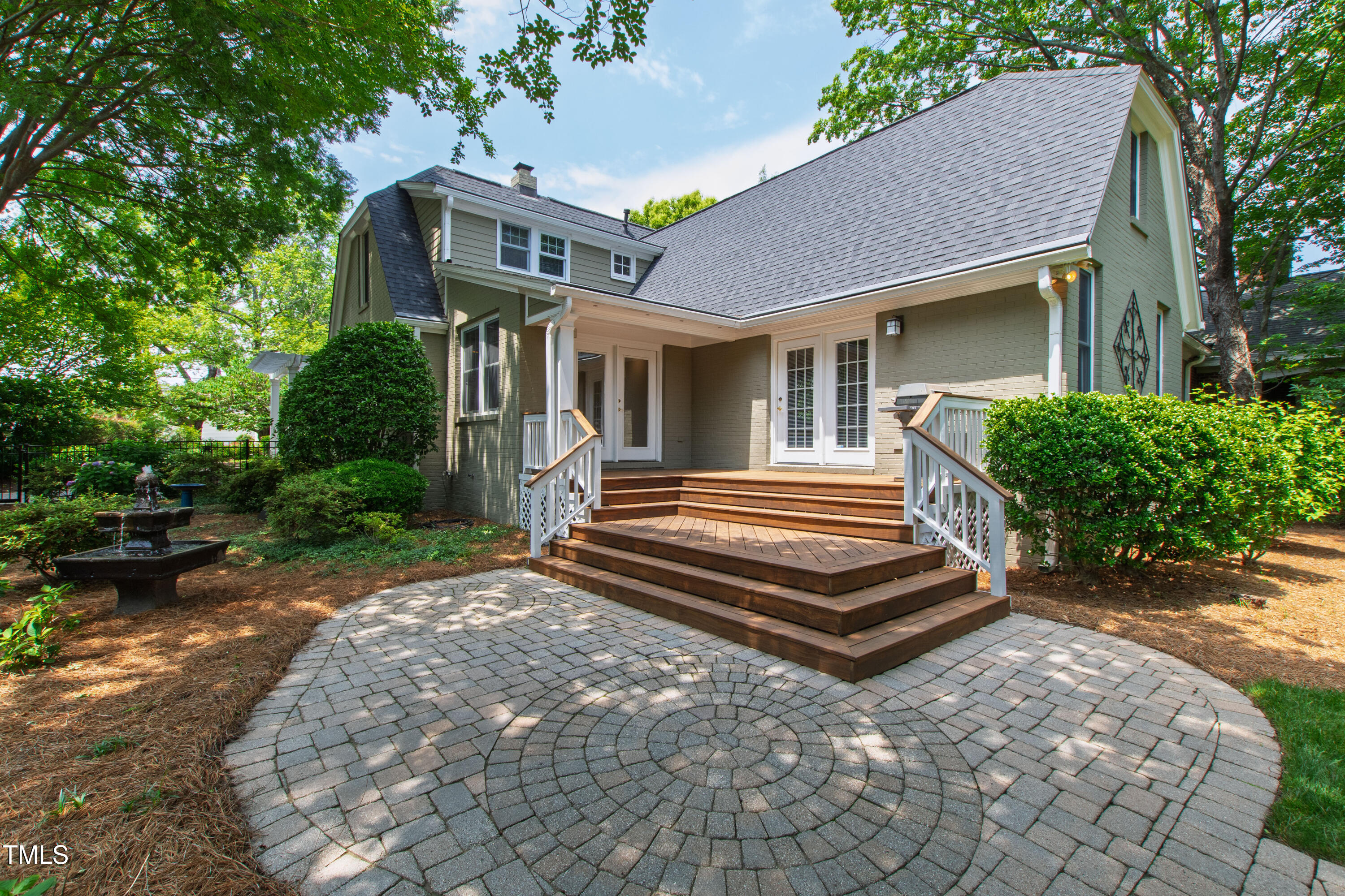 2202 St Marys Street