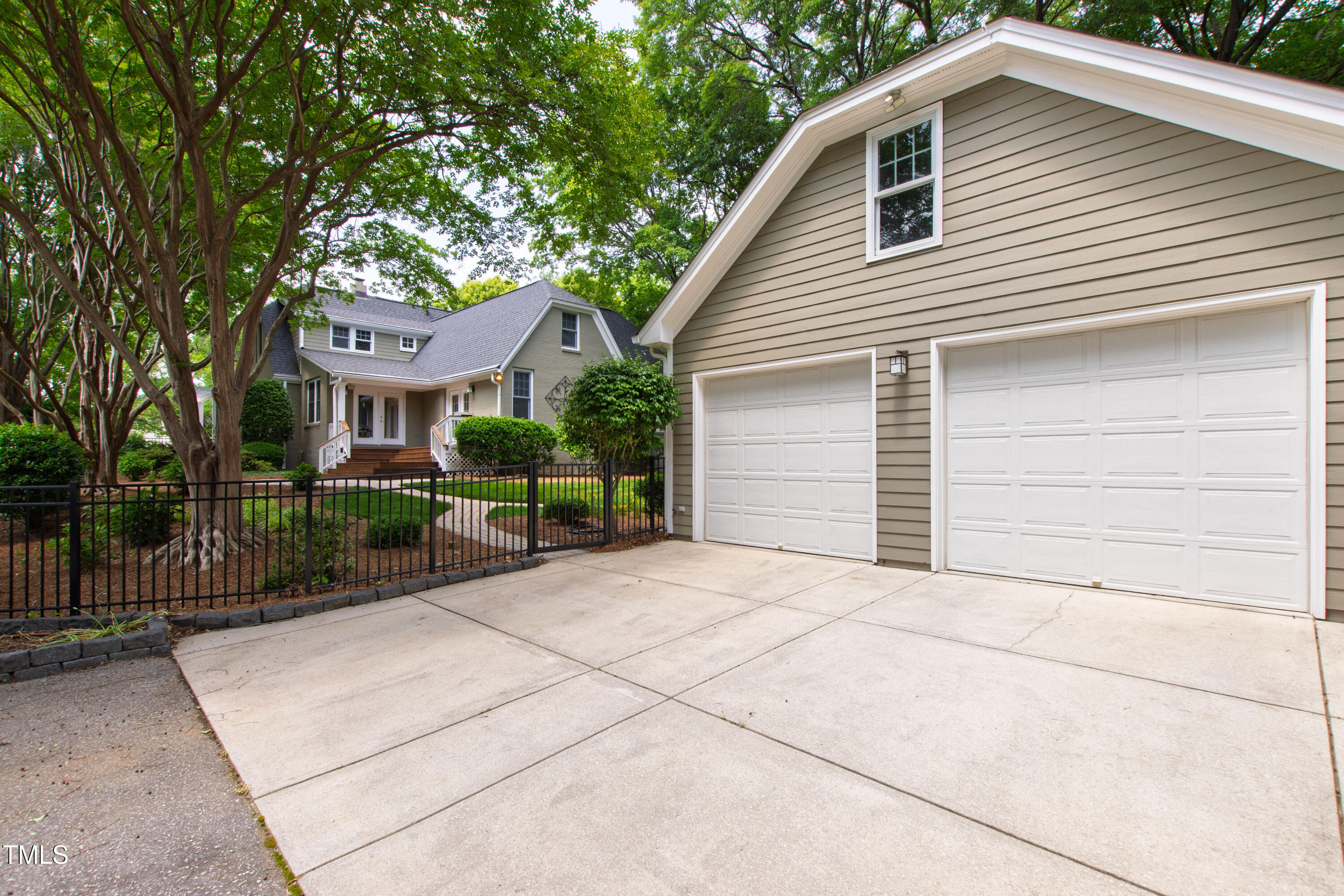 2202 St Marys Street