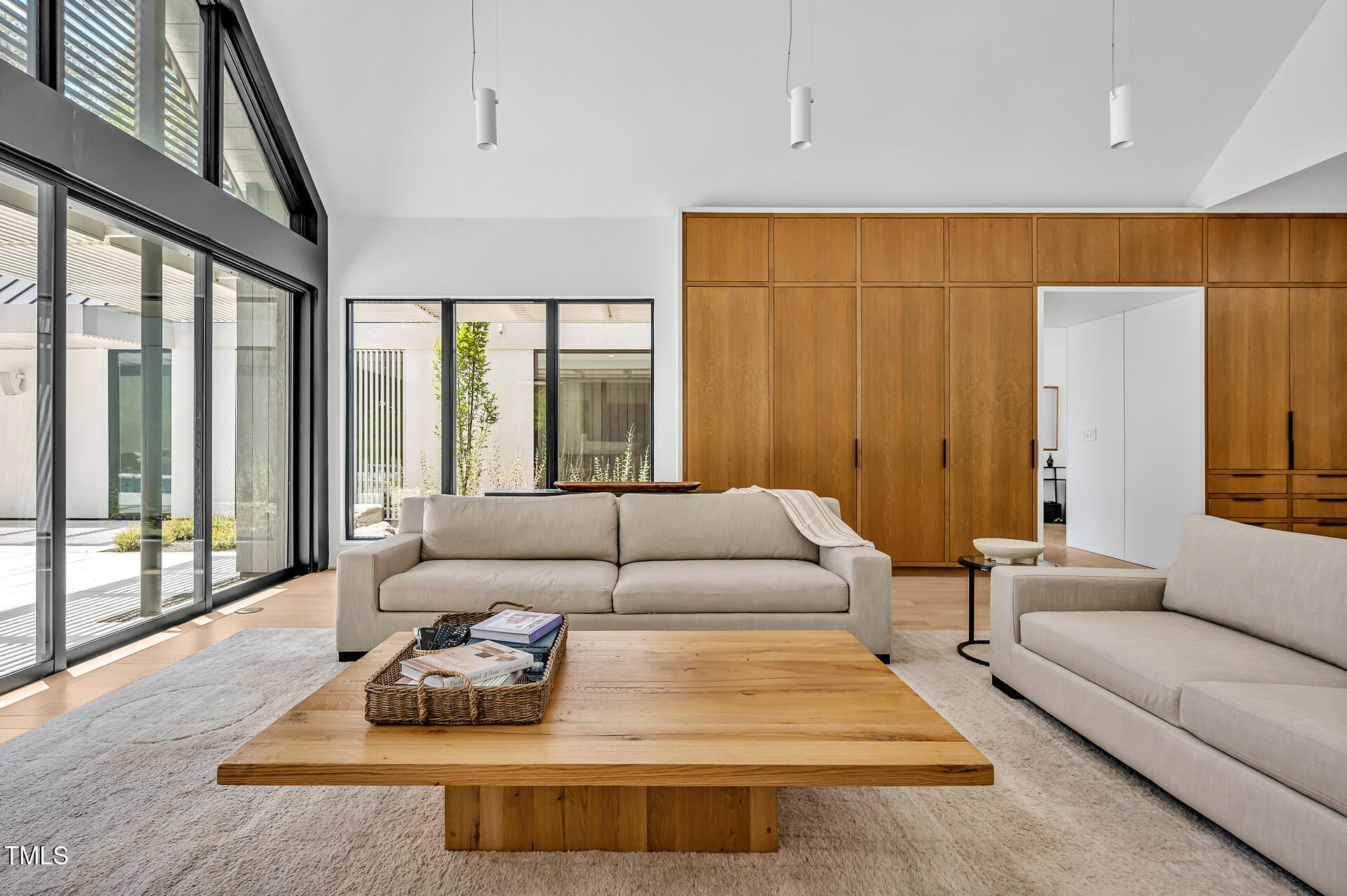 295 Lystra Preserve Drive