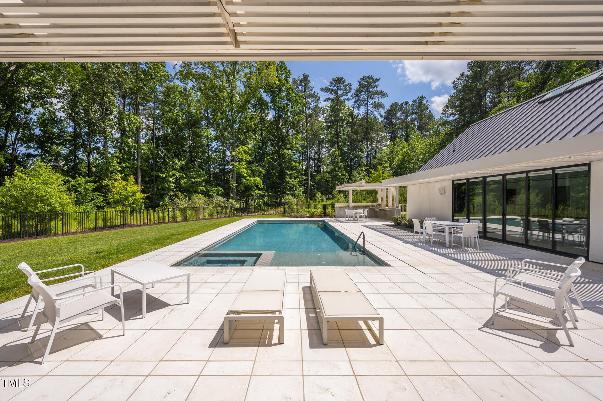 295 Lystra Preserve Drive