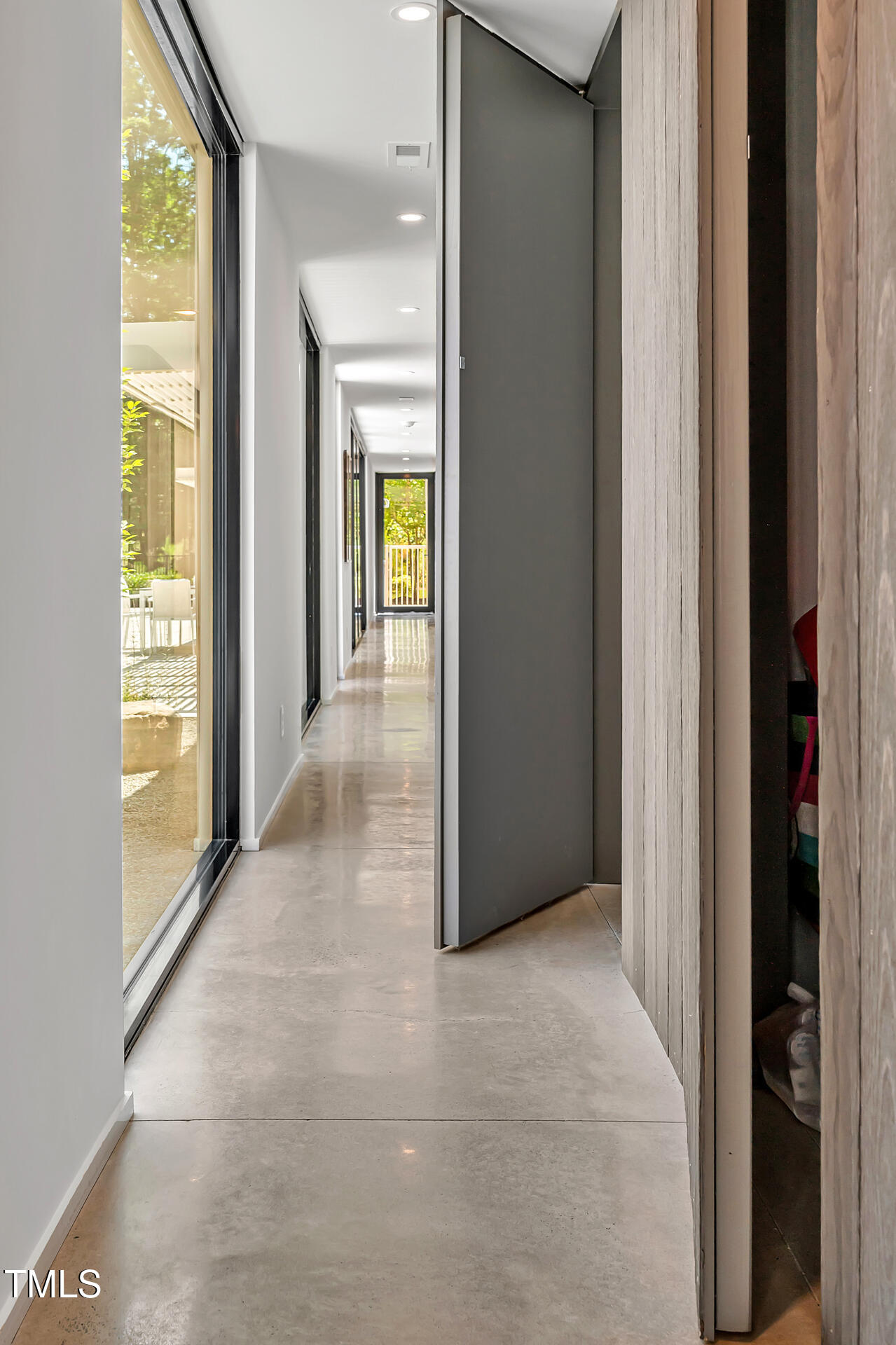 295 Lystra Preserve Drive