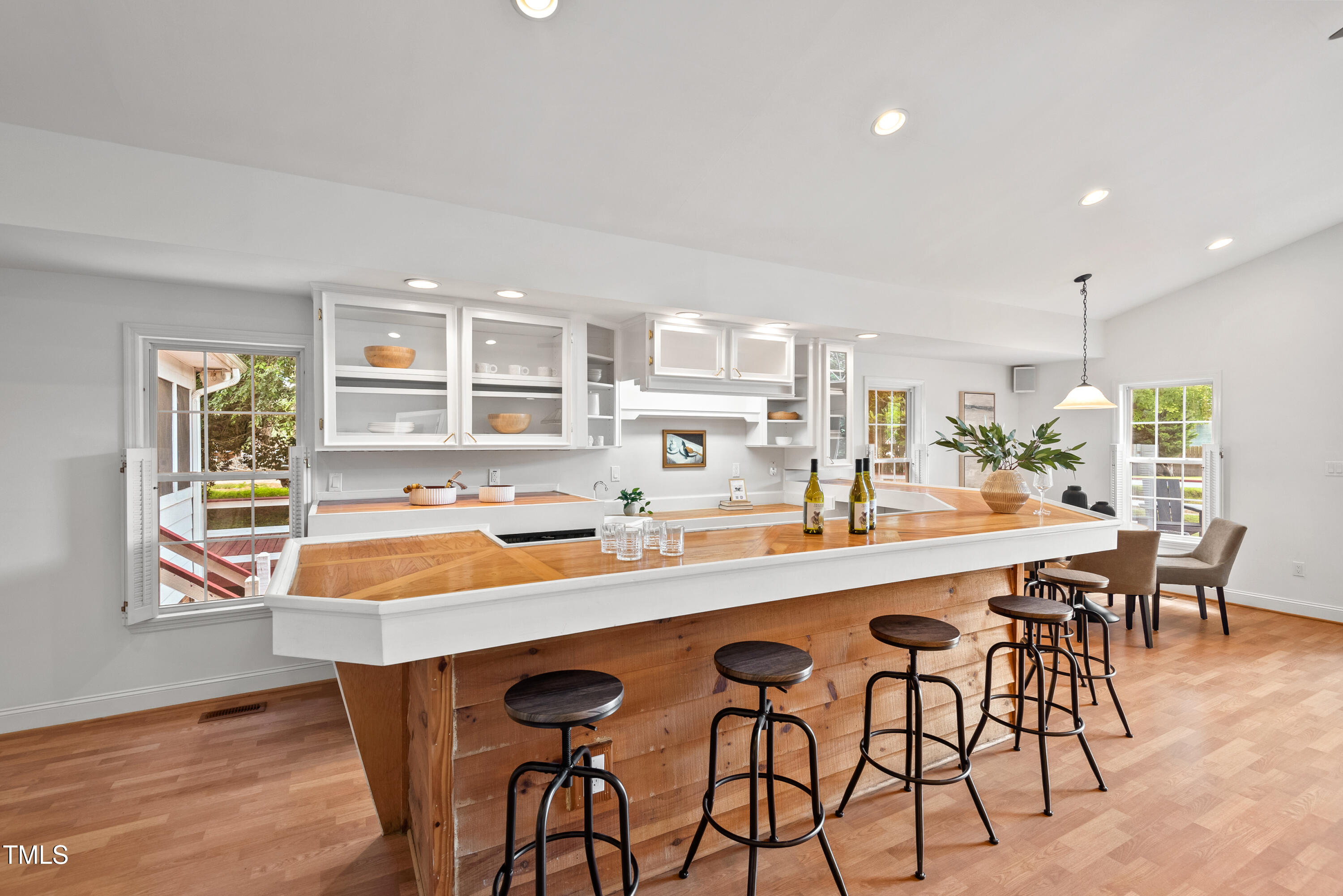 307 Country Club Drive