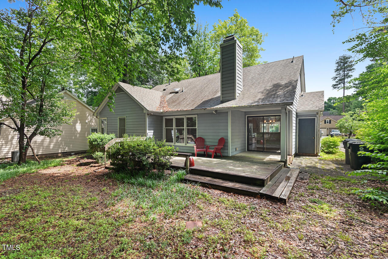 1014 Laurens Way