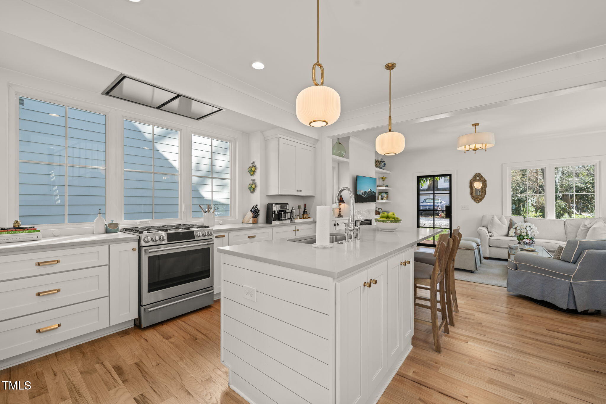 2304 Pershing Street