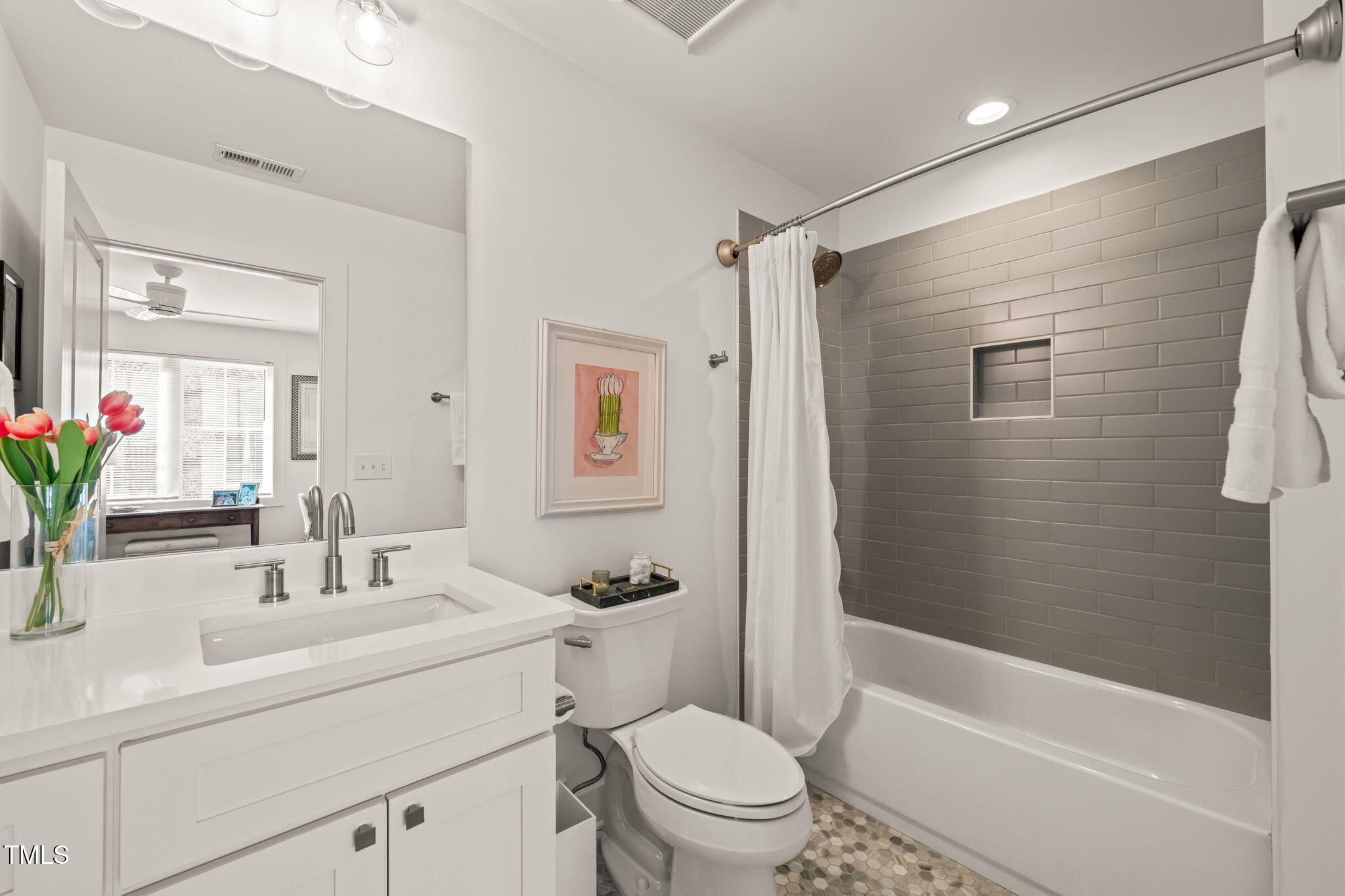 2304 Pershing Street