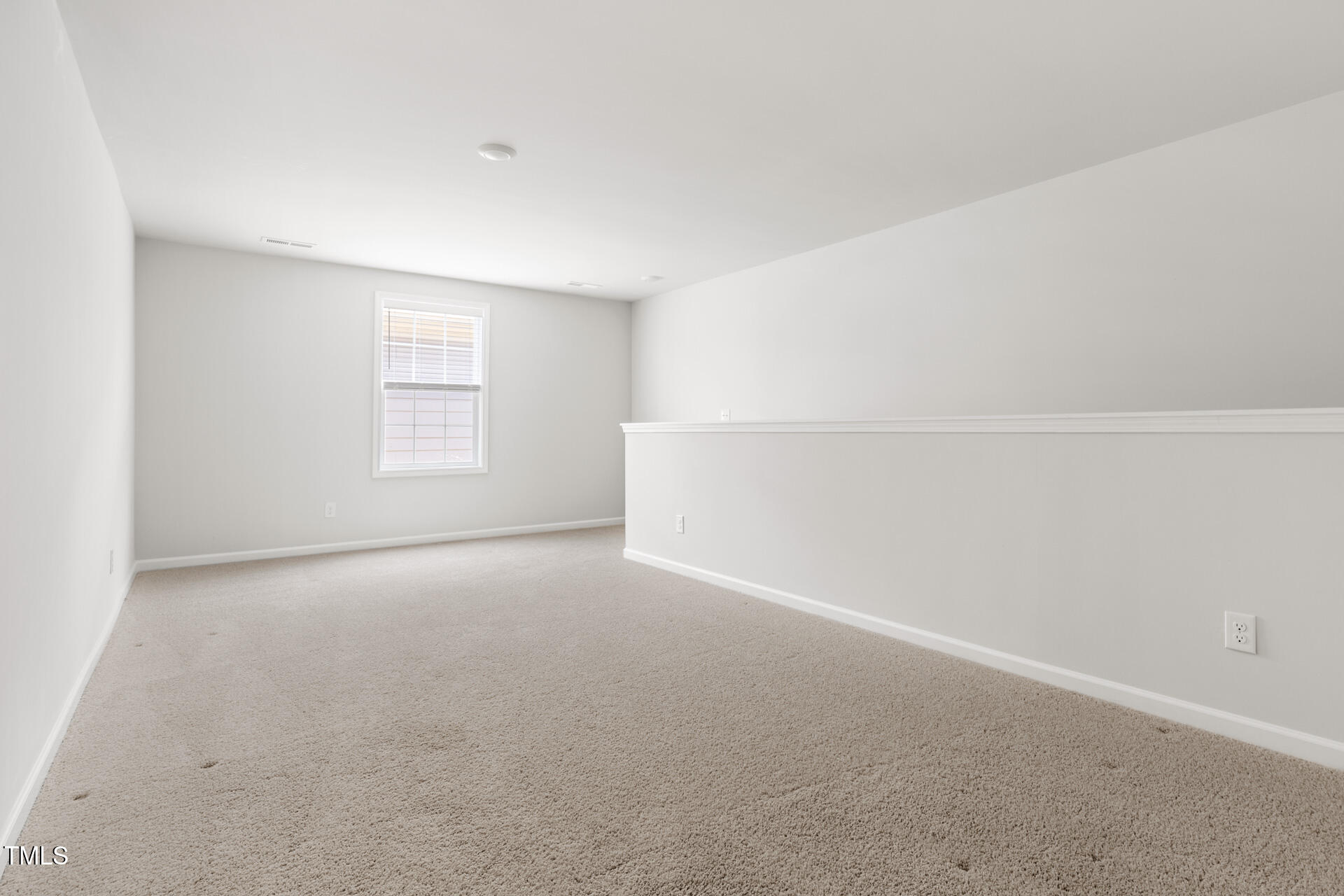 427 Bluffberry Way