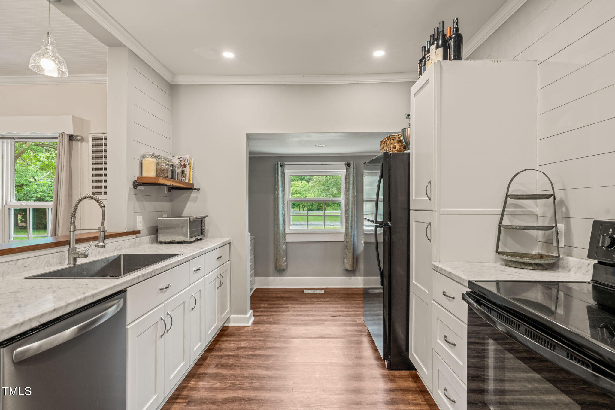 2815 Orange Grove Road