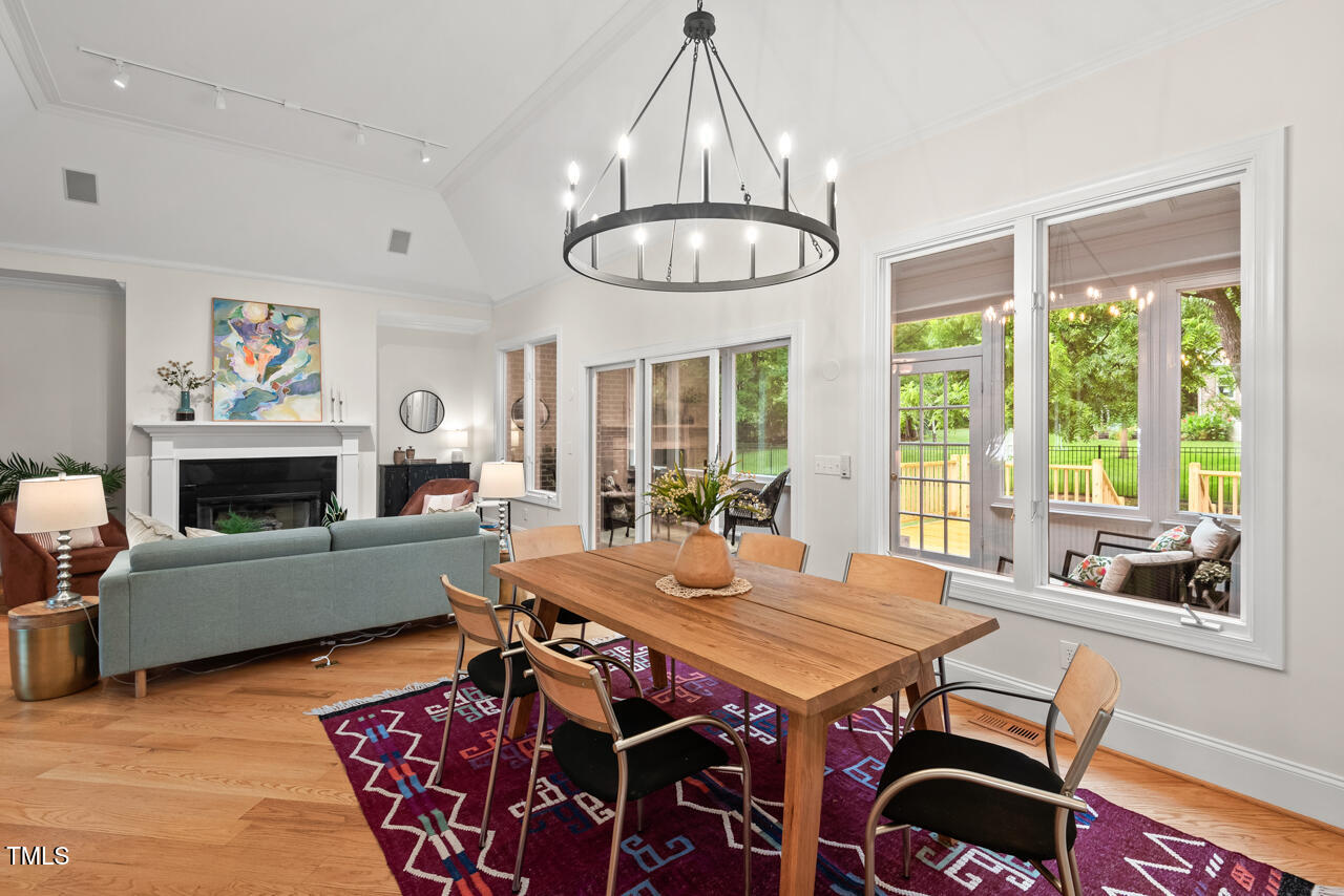 3912 Kildrummy Drive