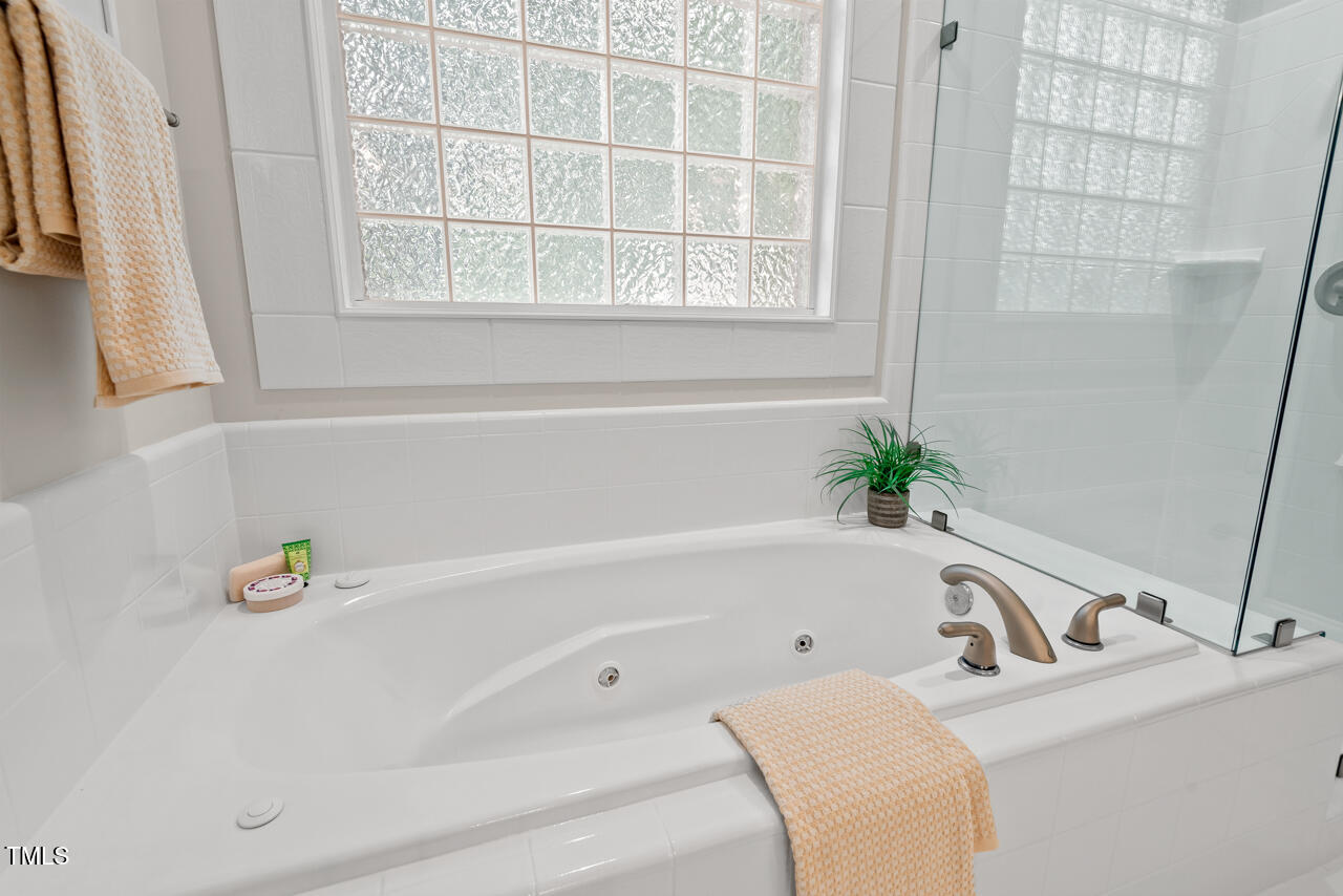 3912 Kildrummy Drive