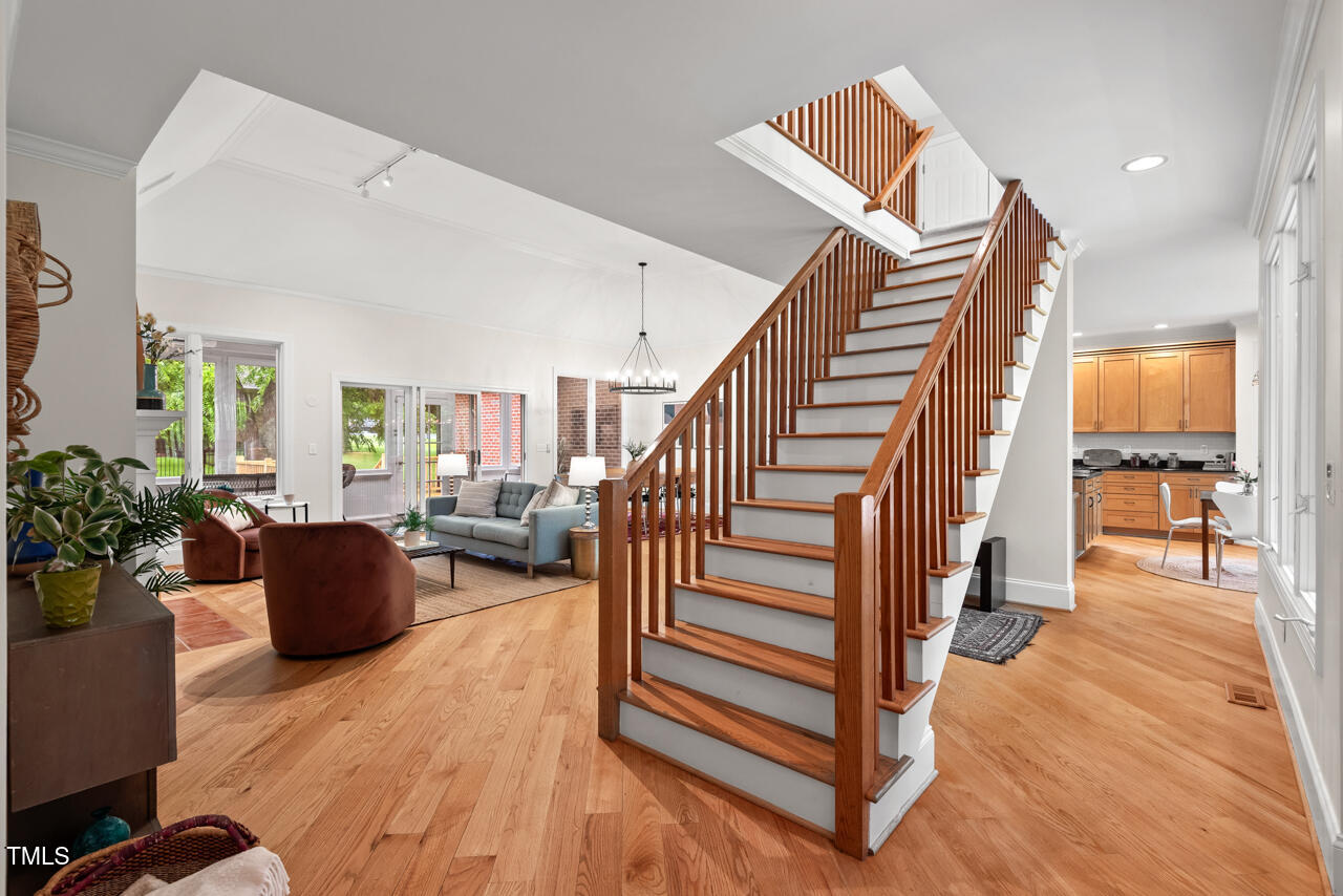 3912 Kildrummy Drive