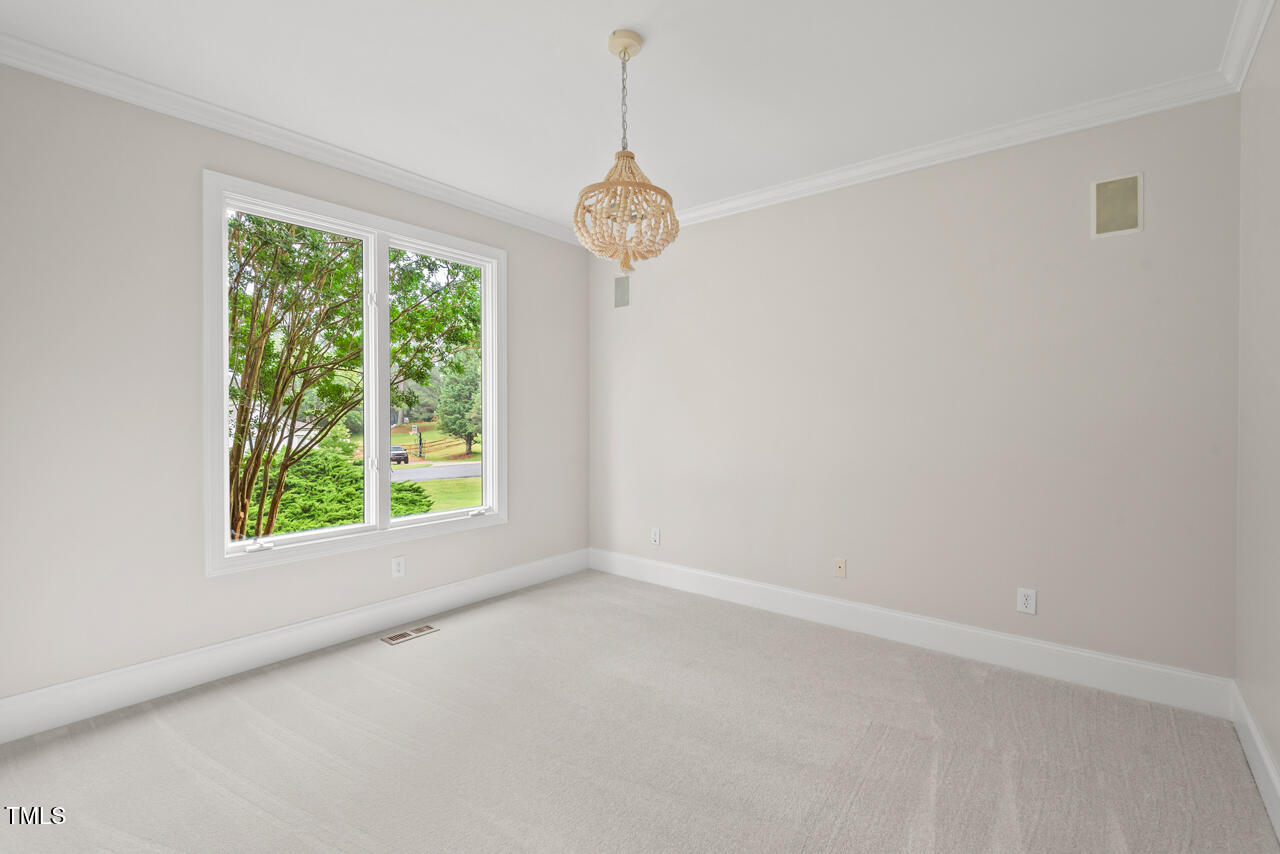 3912 Kildrummy Drive