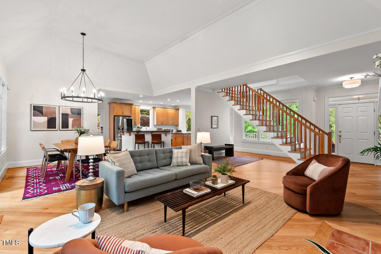 3912 Kildrummy Drive