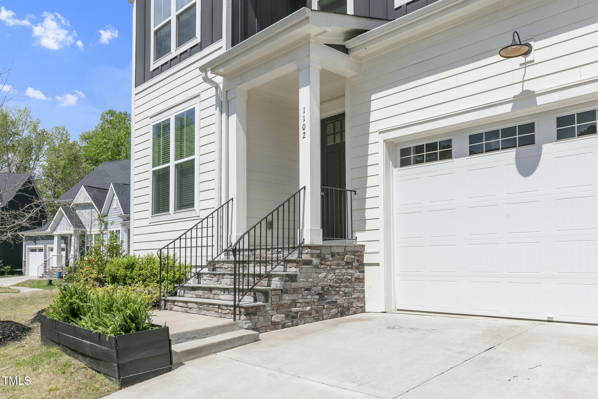 1102 Fly Catcher Court