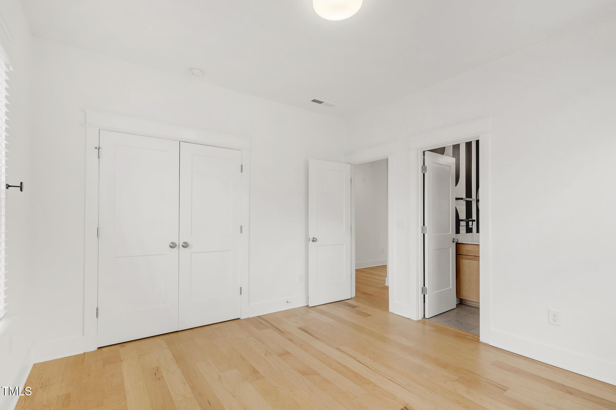 1102 Fly Catcher Court