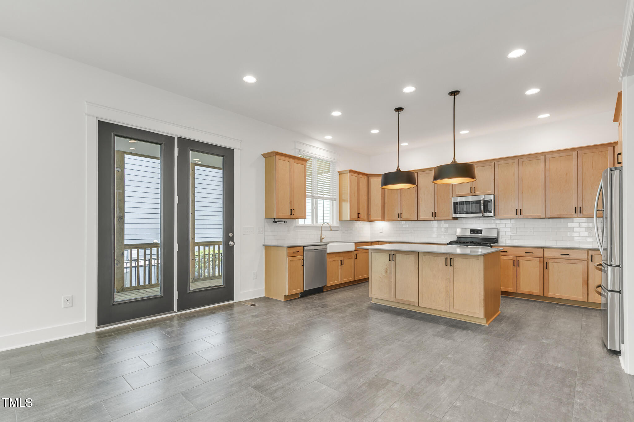 1102 Fly Catcher Court