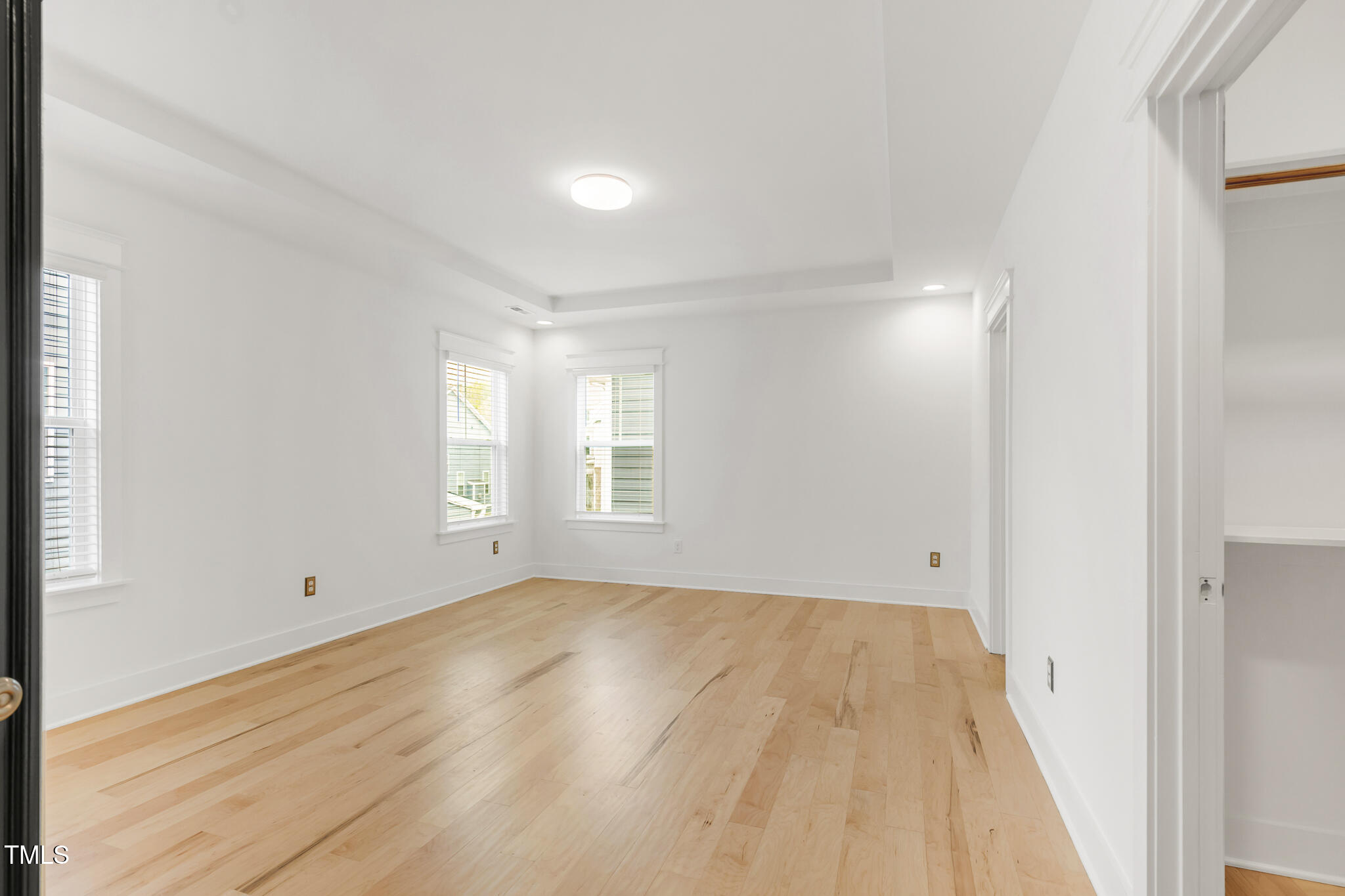 1102 Fly Catcher Court