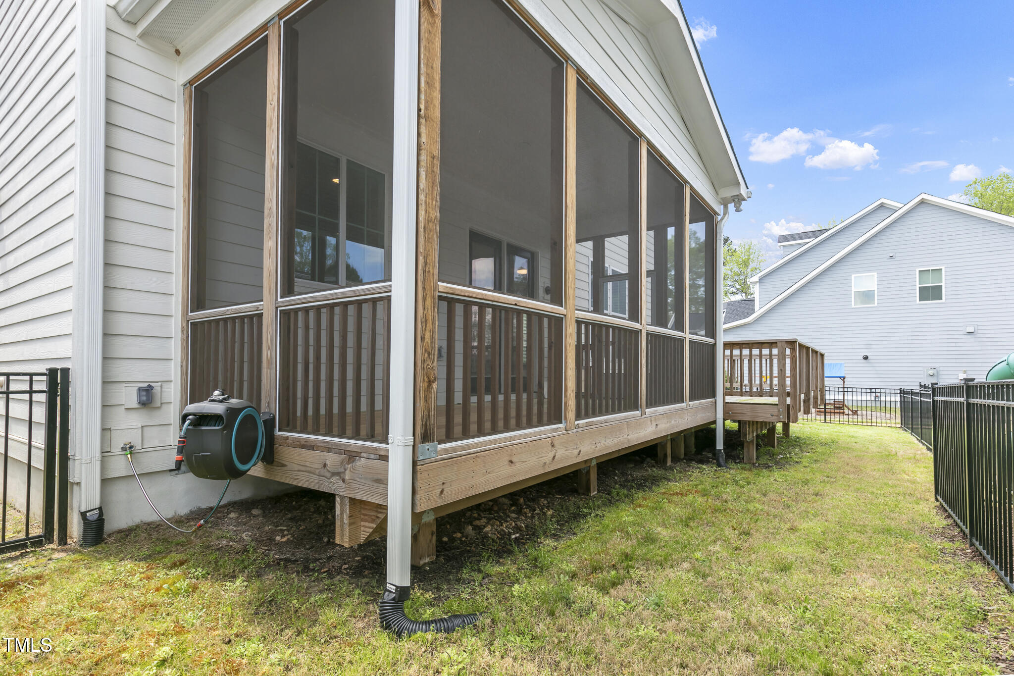 1102 Fly Catcher Court