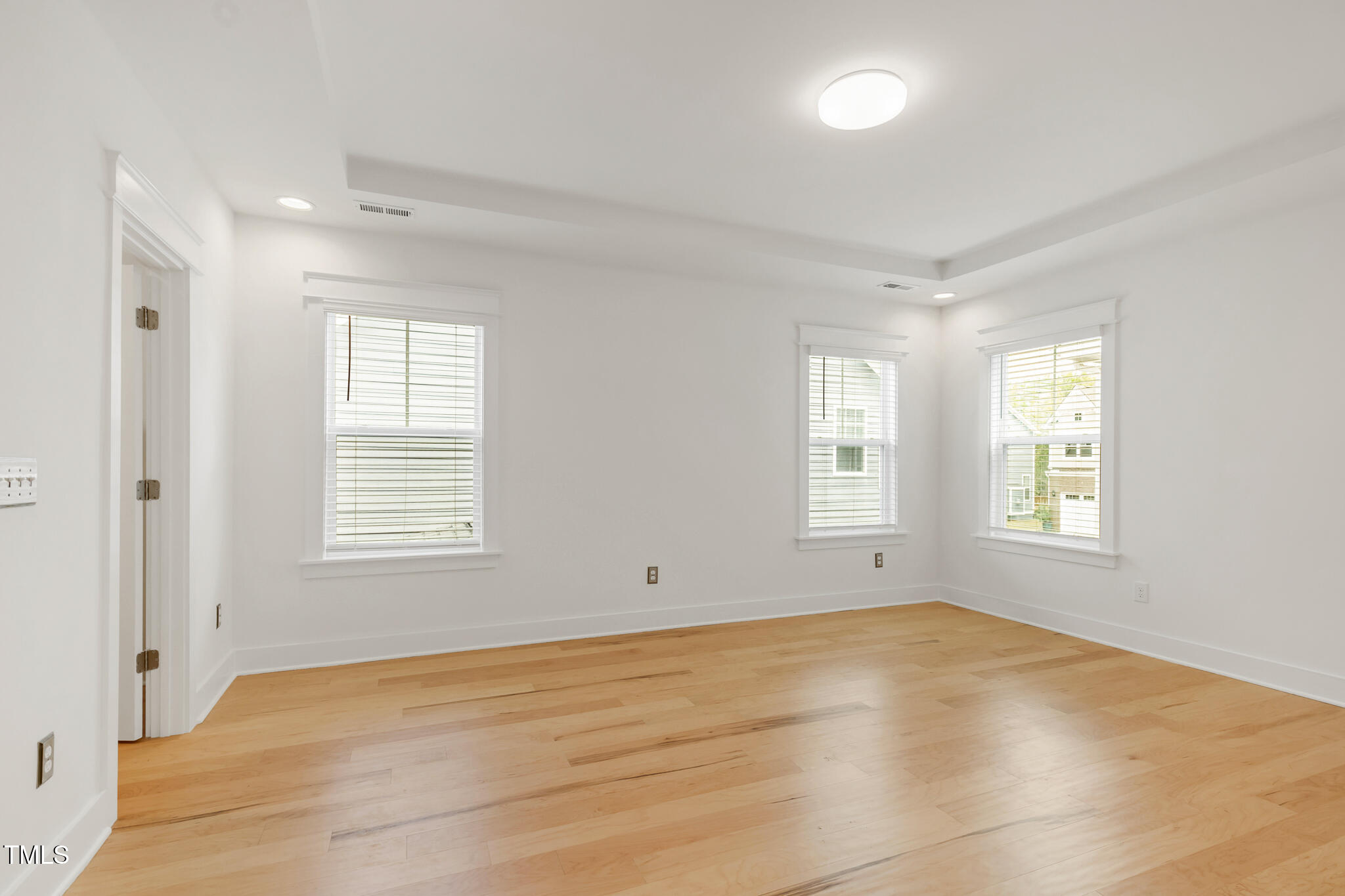 1102 Fly Catcher Court