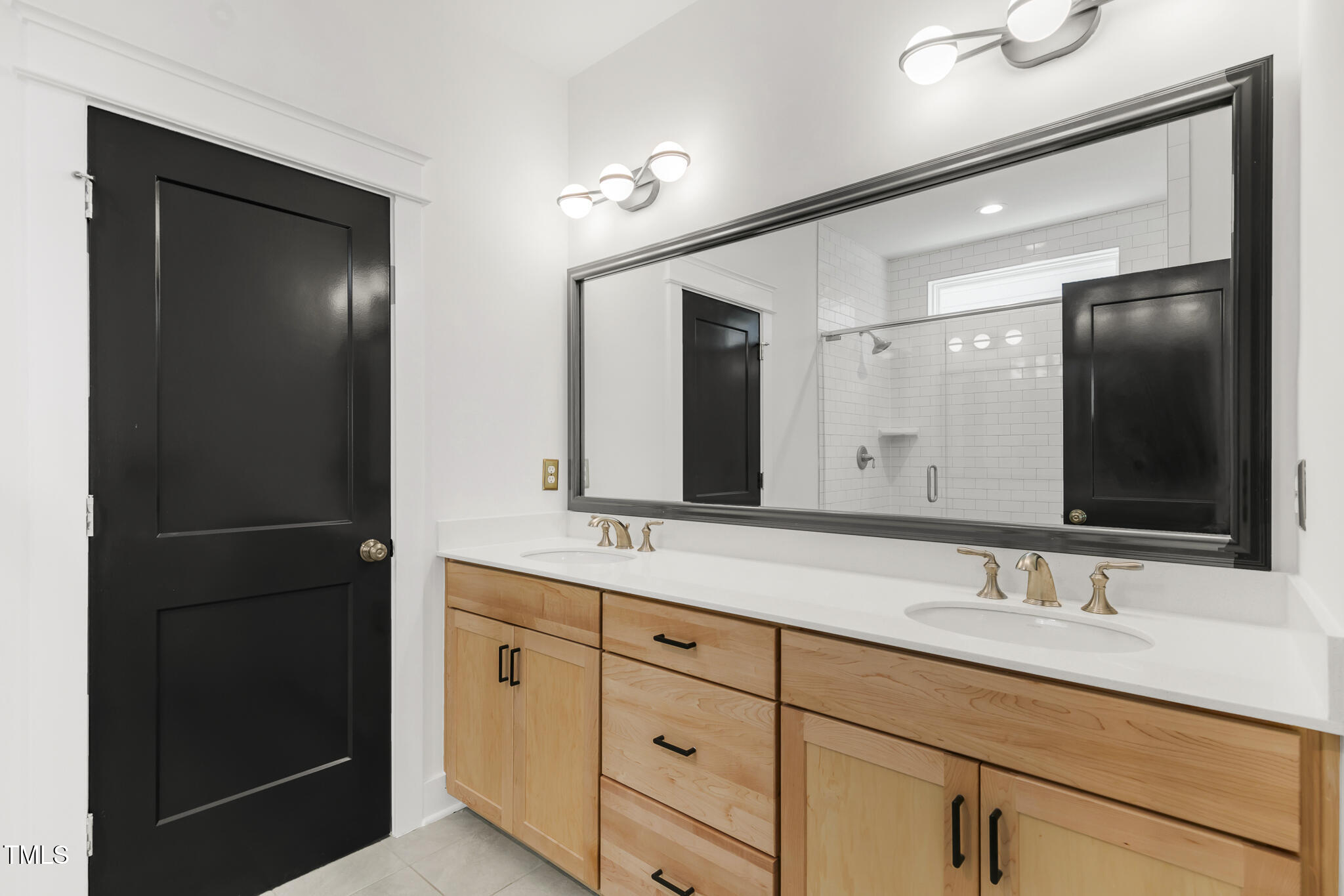 1102 Fly Catcher Court