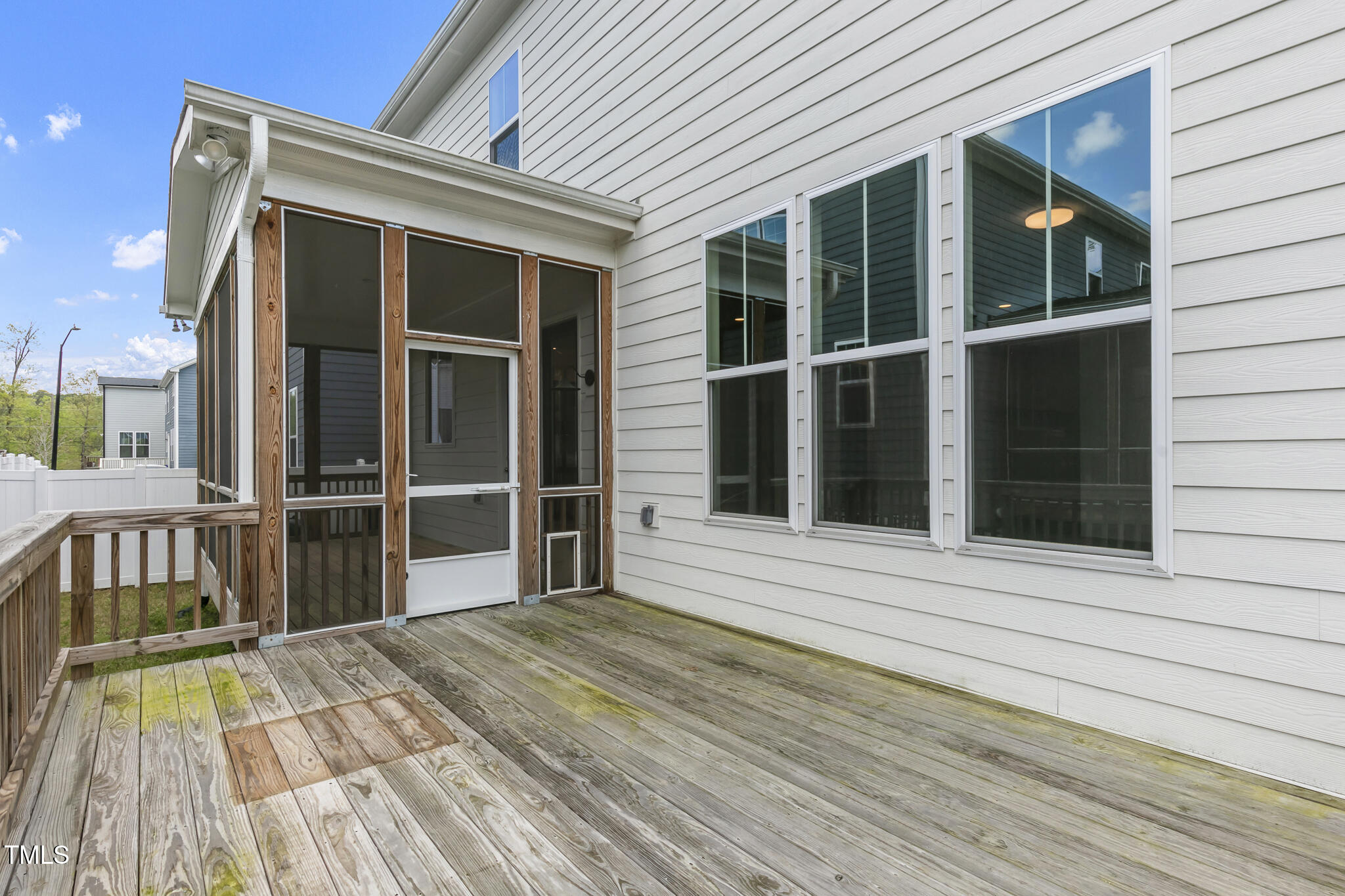 1102 Fly Catcher Court