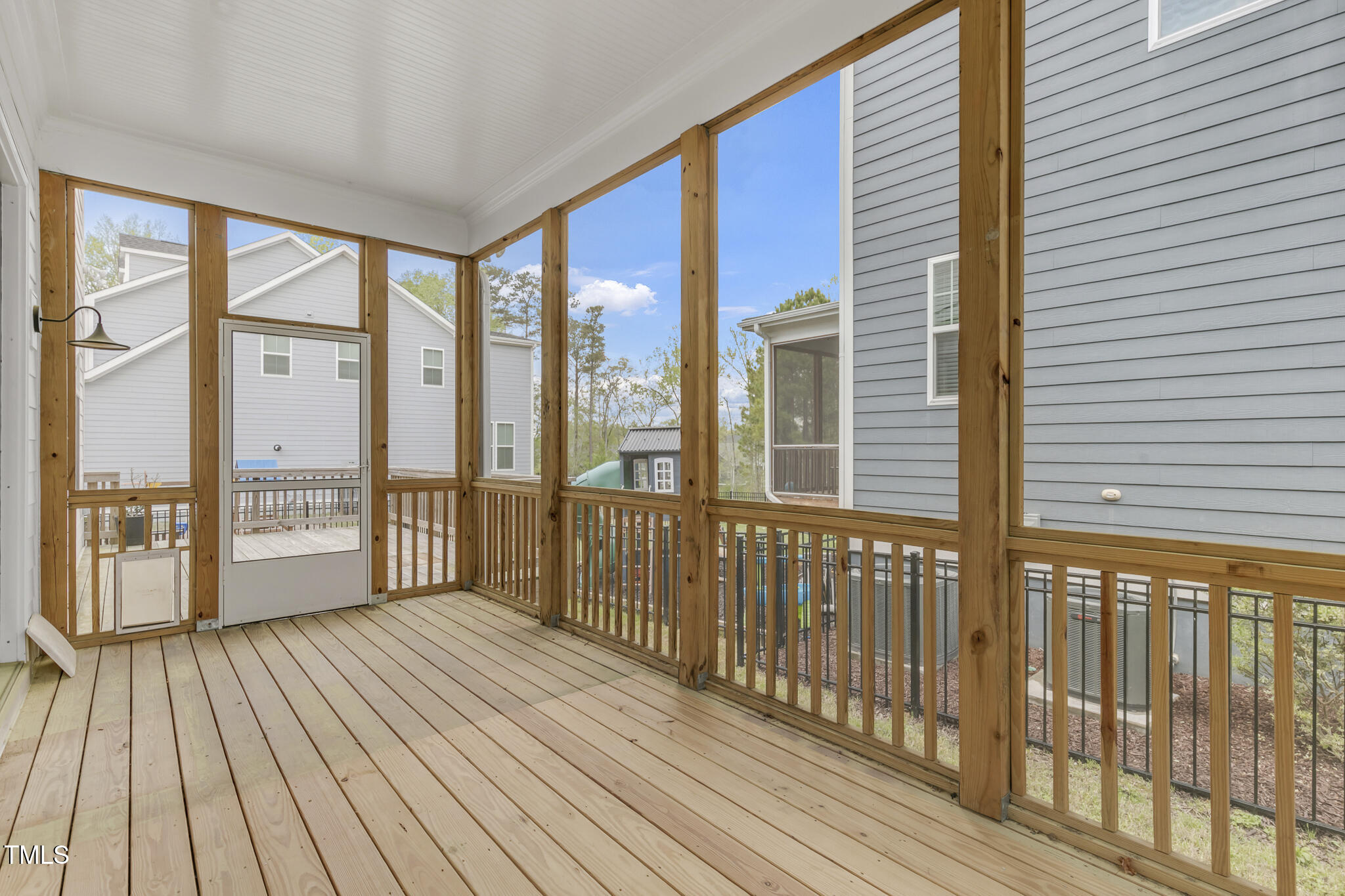 1102 Fly Catcher Court