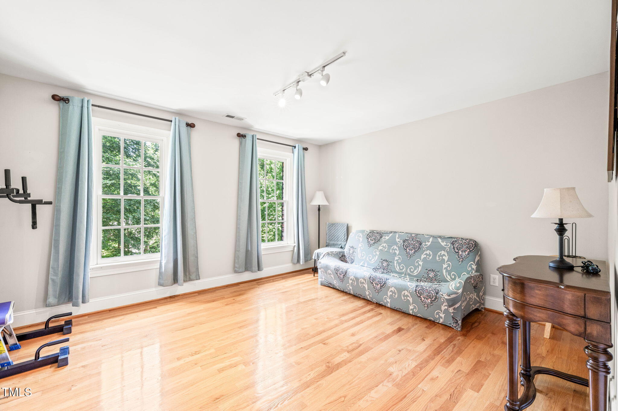 1317 Woodgate Manor Court