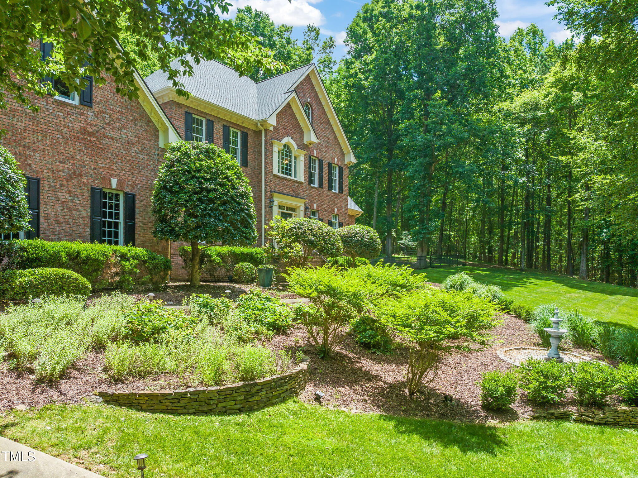 1317 Woodgate Manor Court