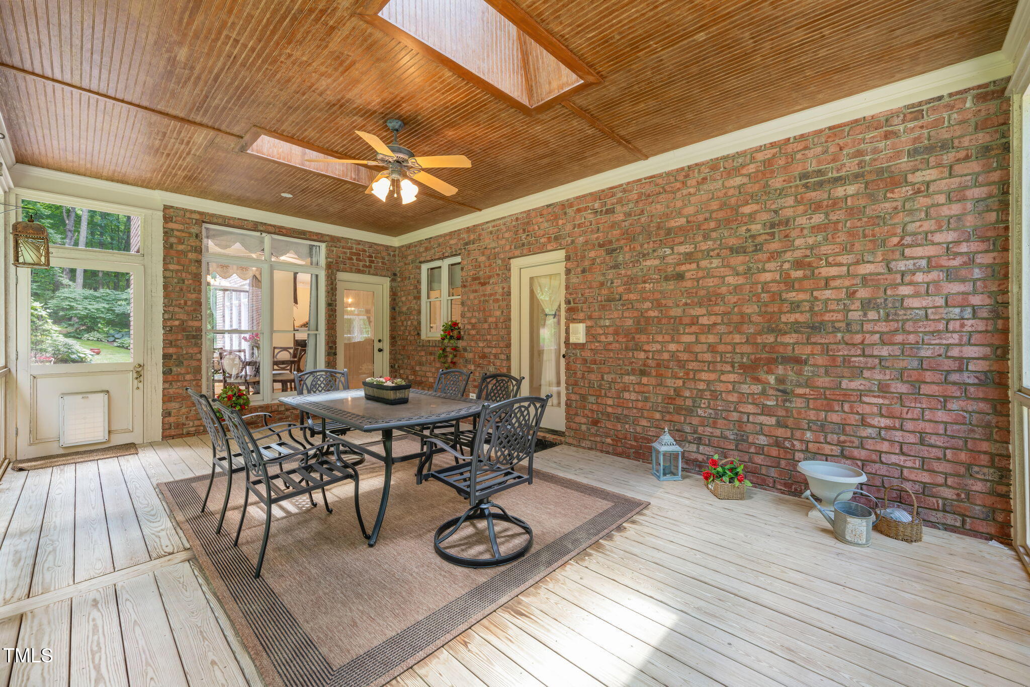 1317 Woodgate Manor Court