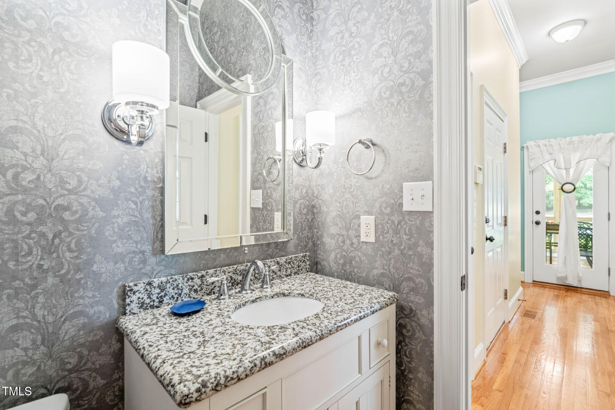 1317 Woodgate Manor Court