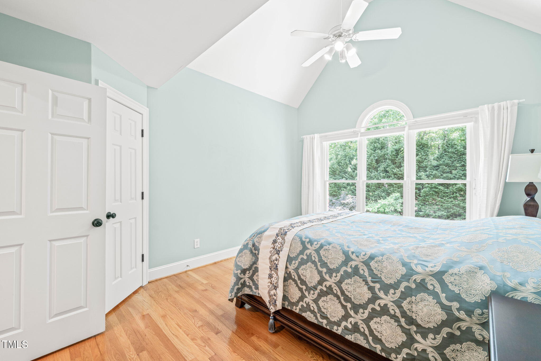 1317 Woodgate Manor Court