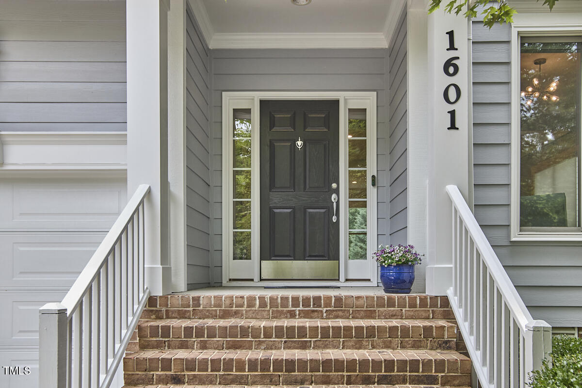 1601 Bellenden Drive