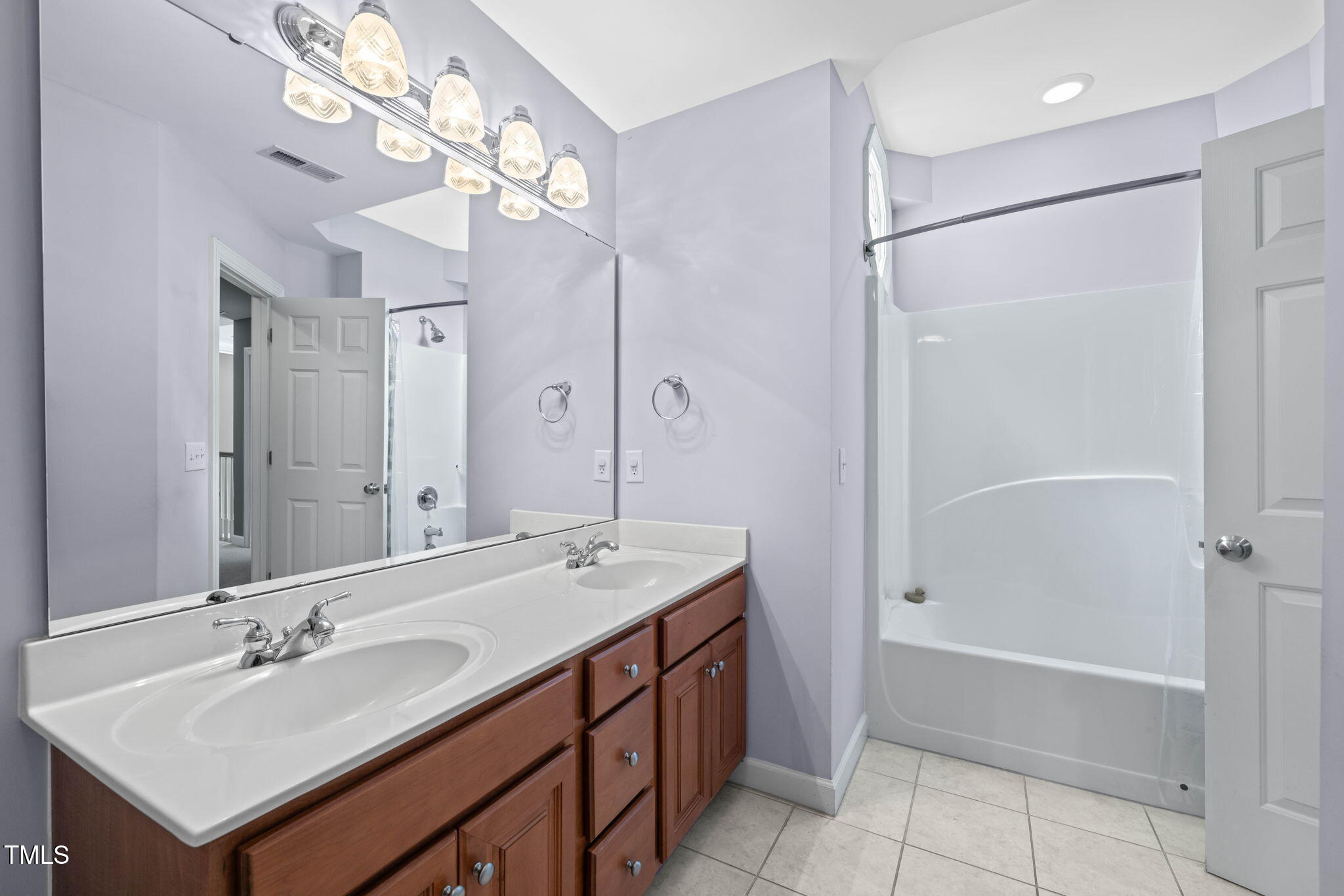 4613 Moores Creek Road