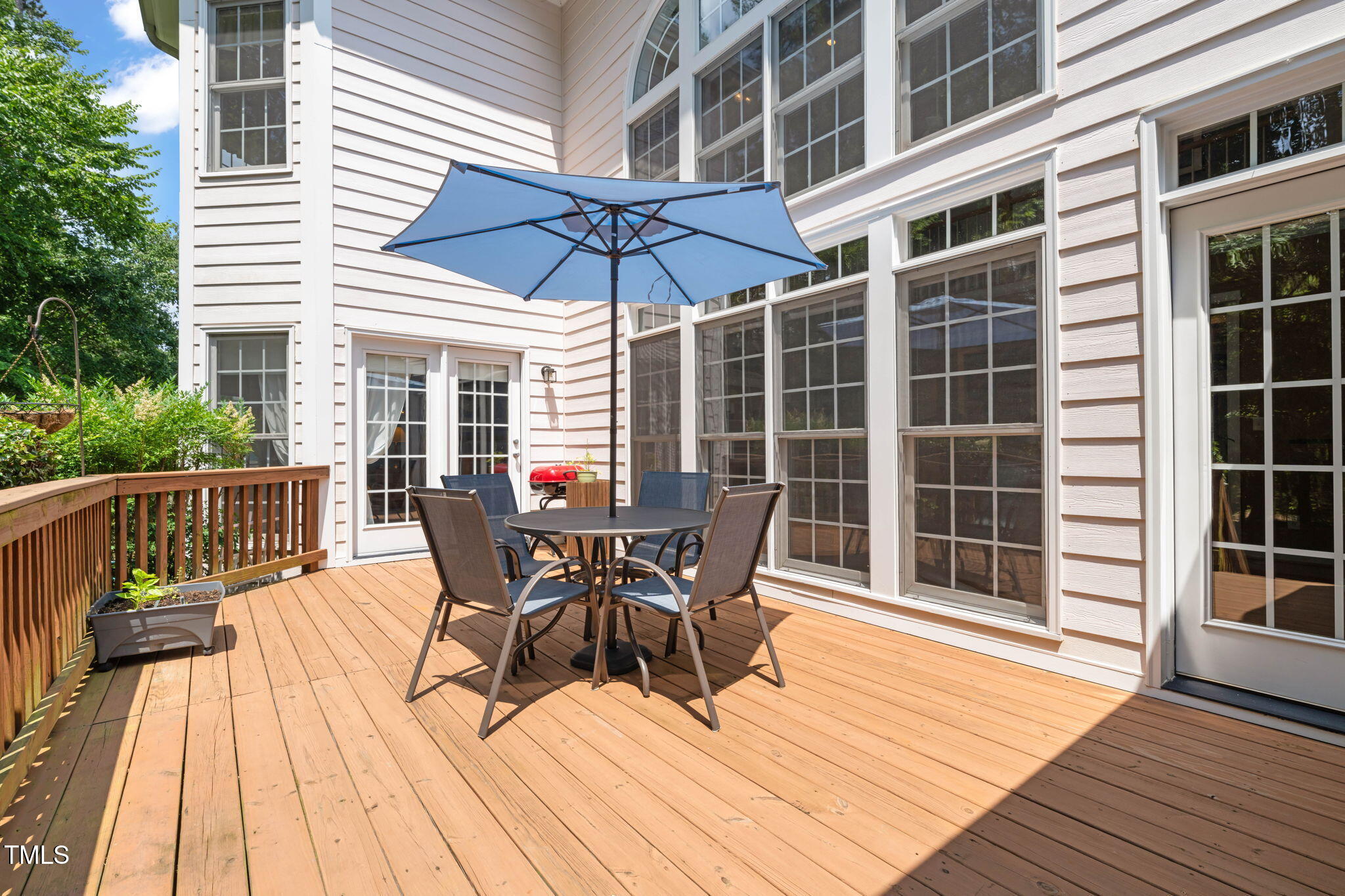 4613 Moores Creek Road