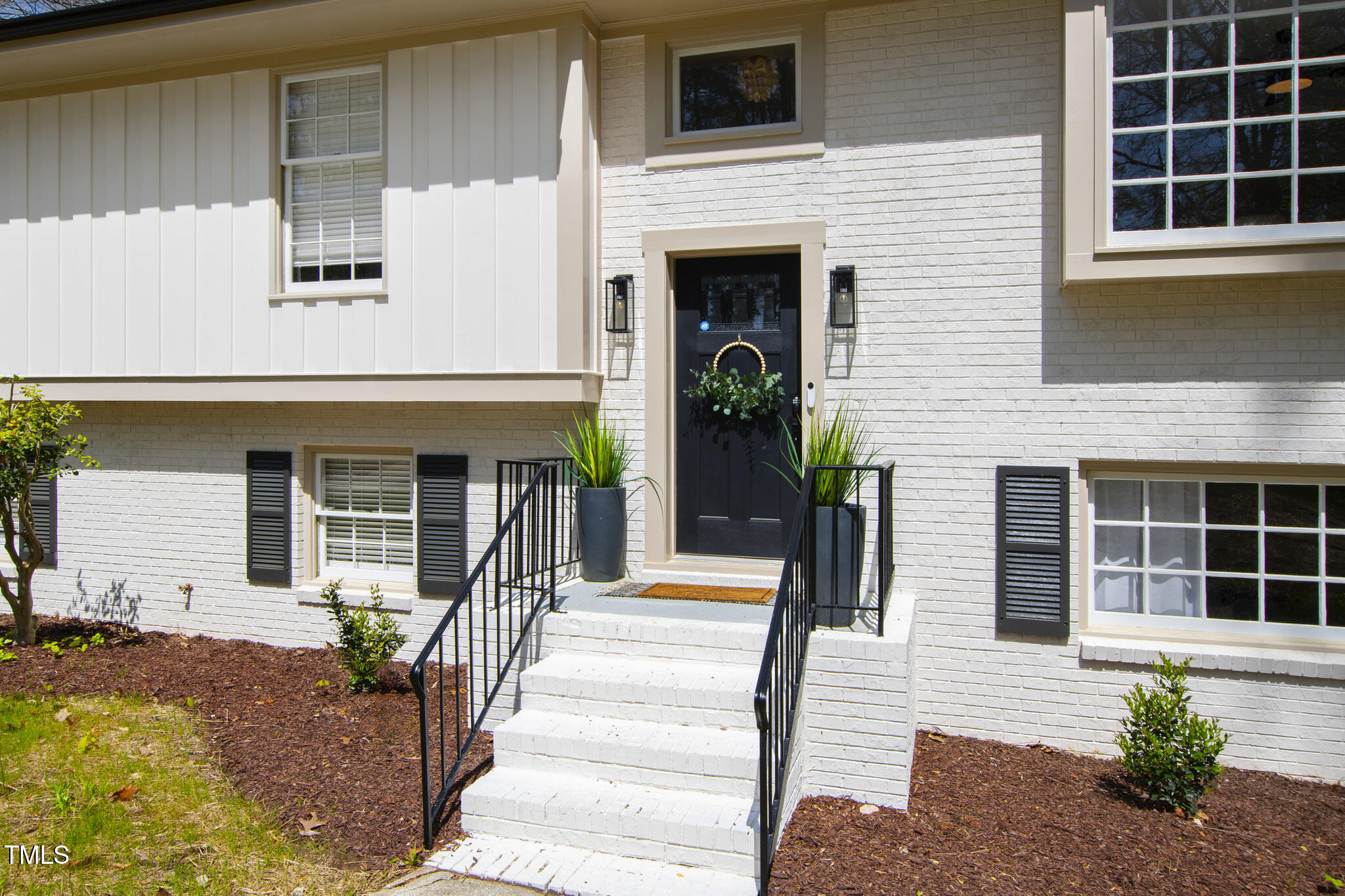 947 Manchester Drive