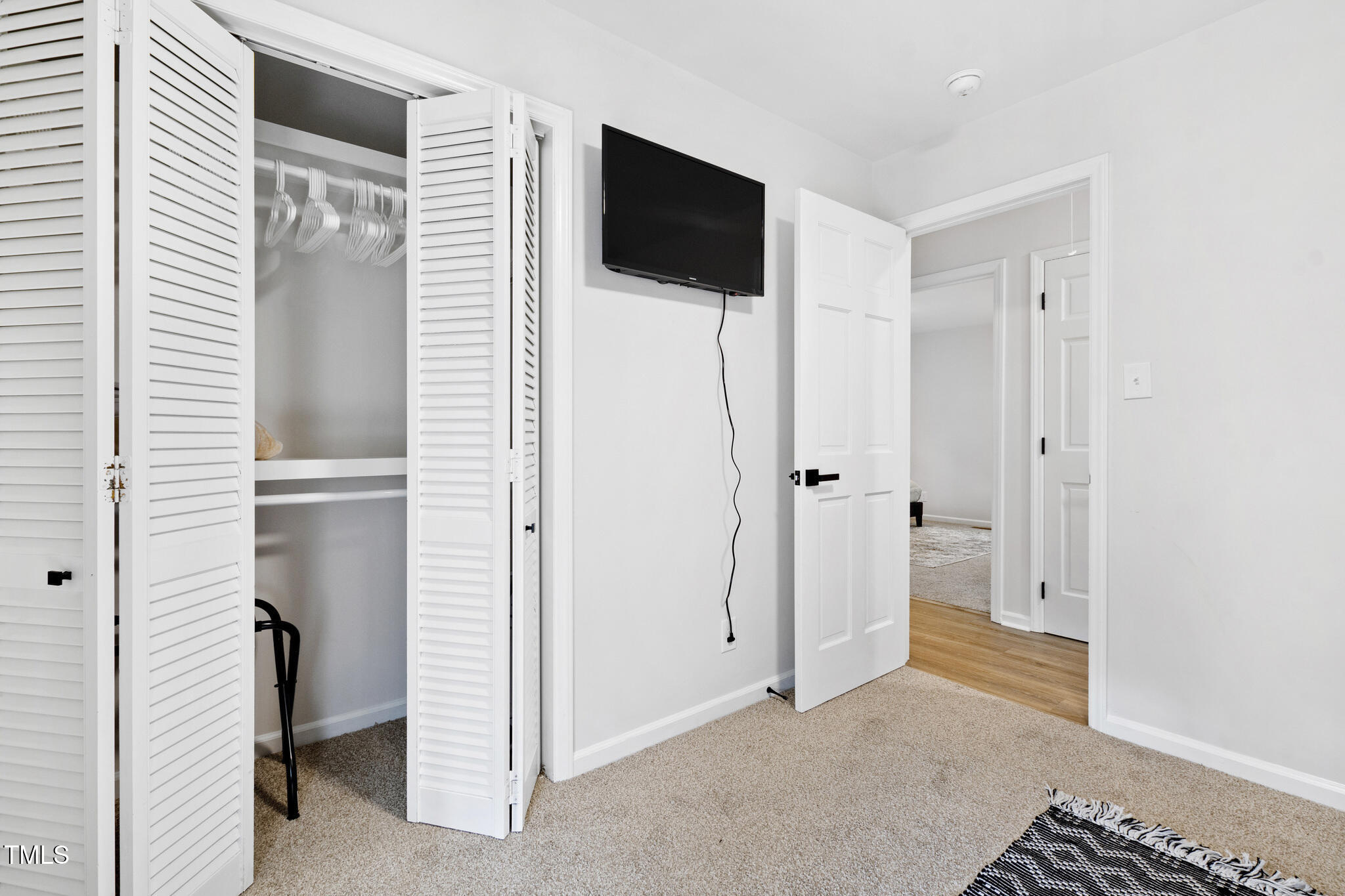 947 Manchester Drive