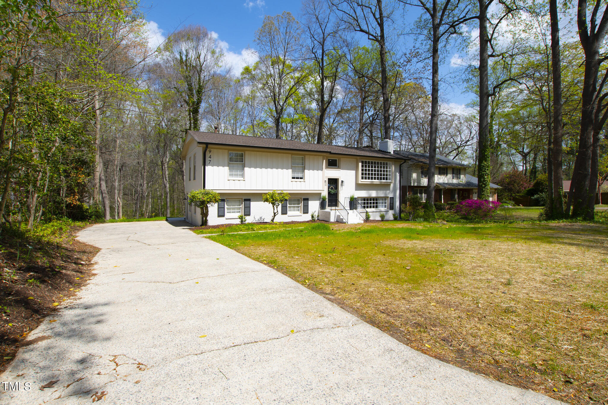 947 Manchester Drive