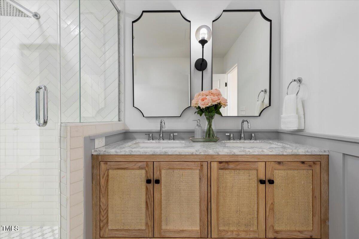 947 Manchester Drive