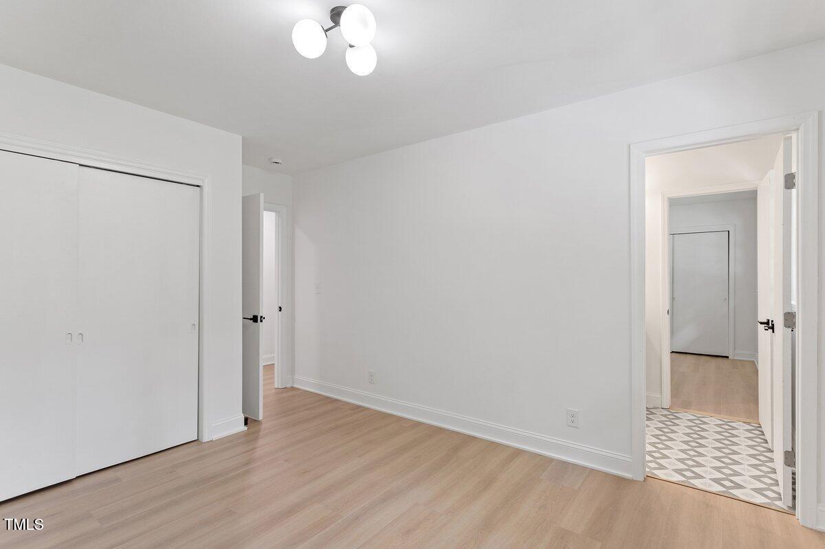 3032 Dixon Road