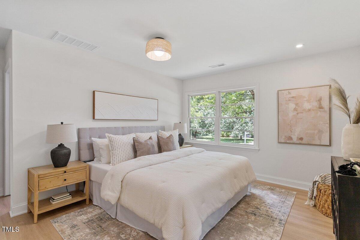 3032 Dixon Road
