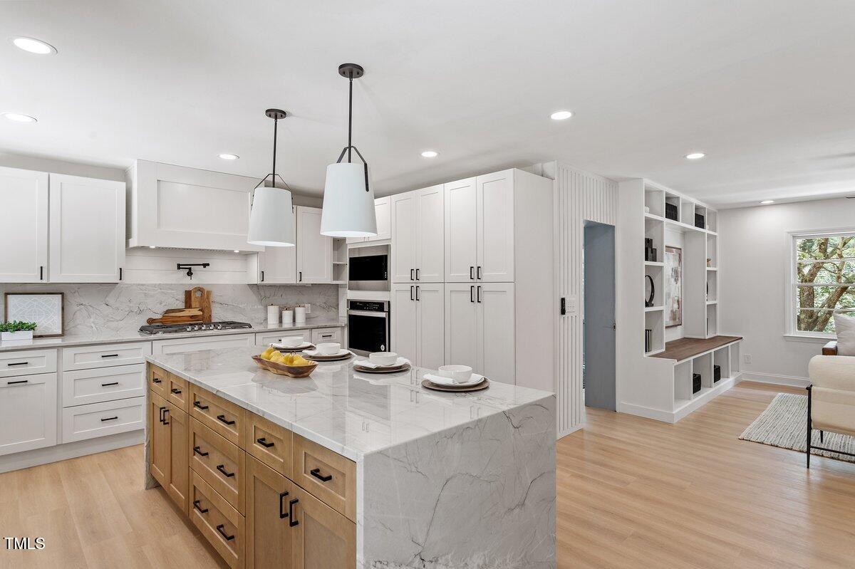 3032 Dixon Road