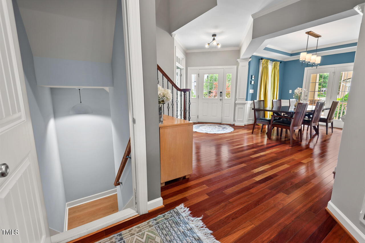 1504 Hemlock Hill Drive